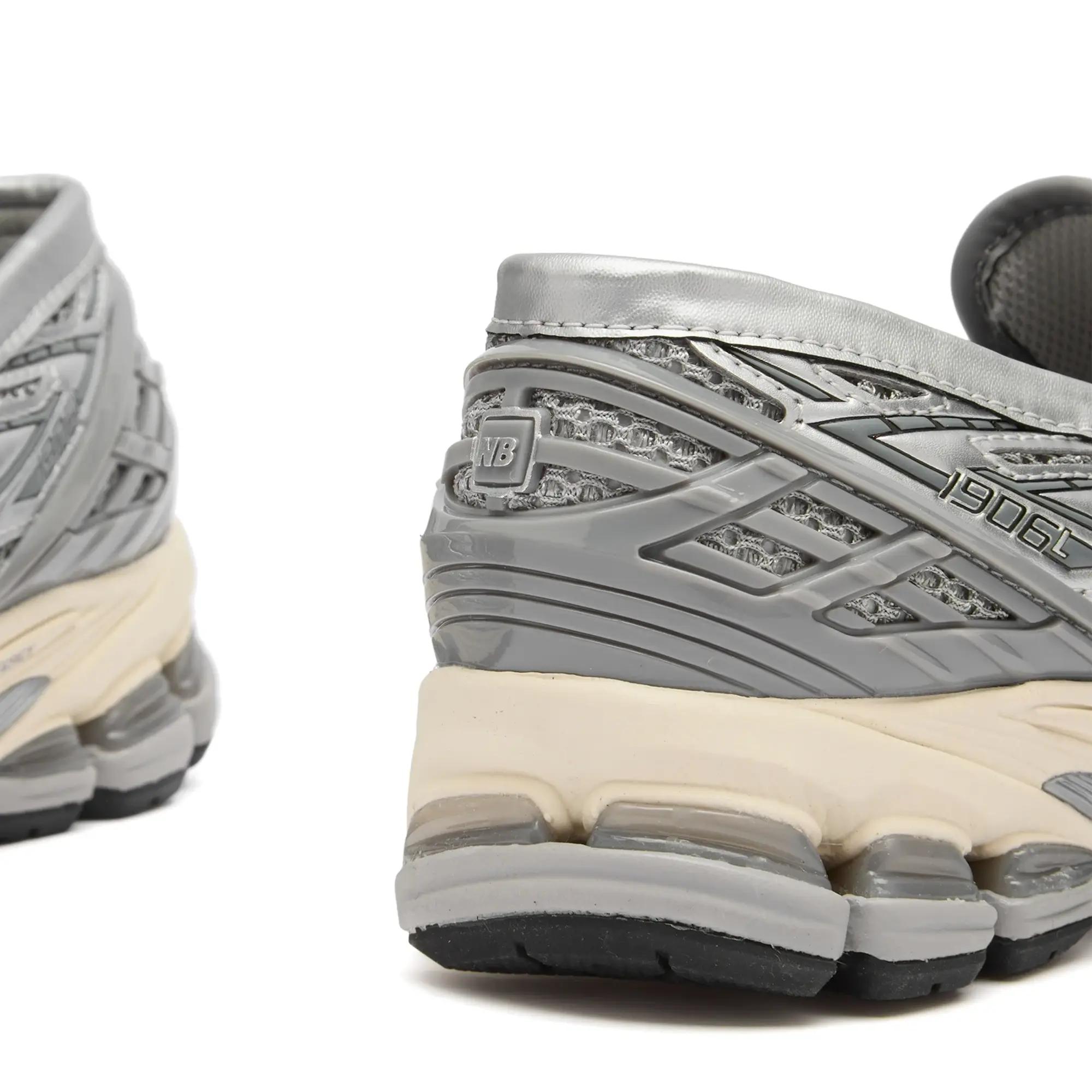 New Balance Unisex 1906L in Grey Synthetic