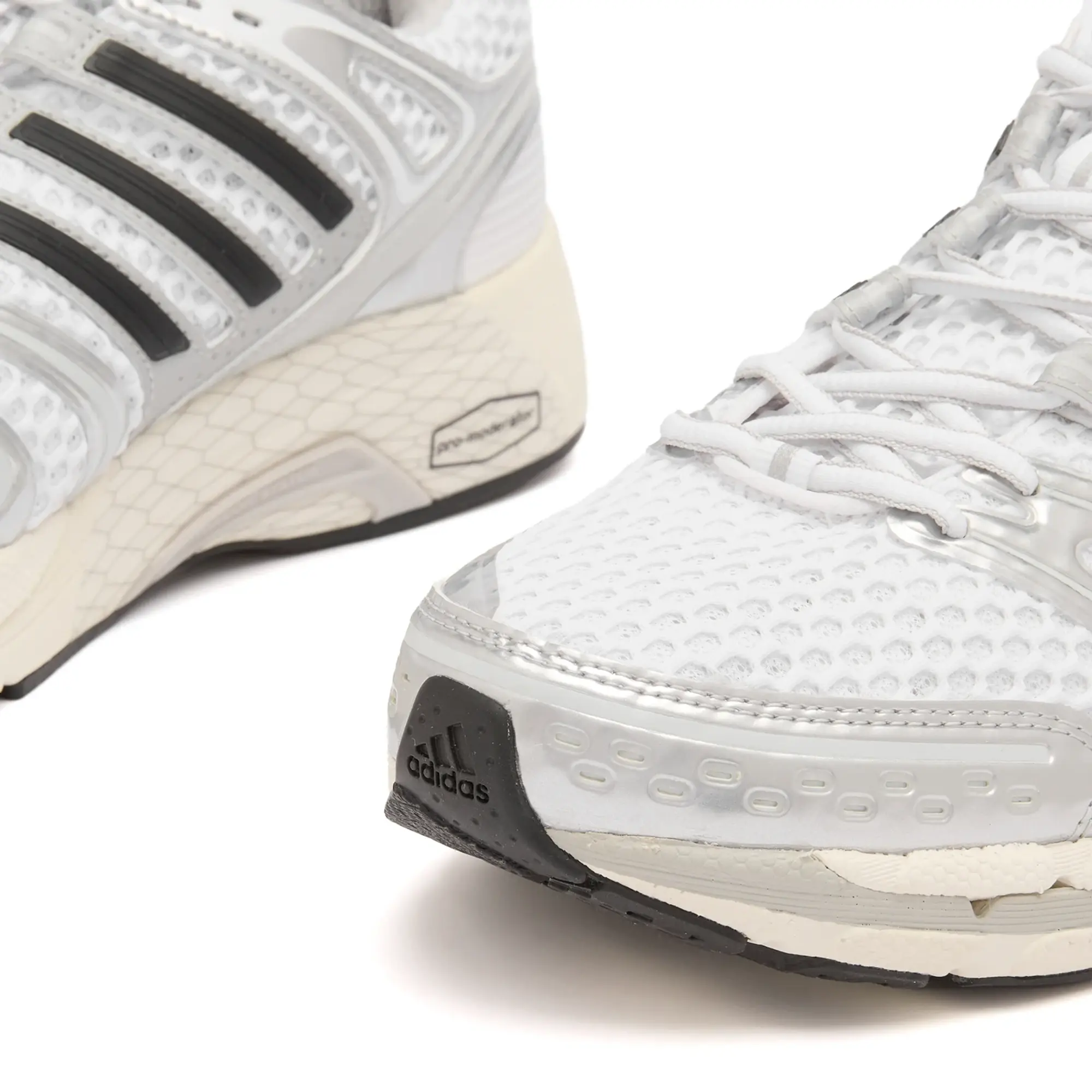 adidas Originals Adistar Control 5, White