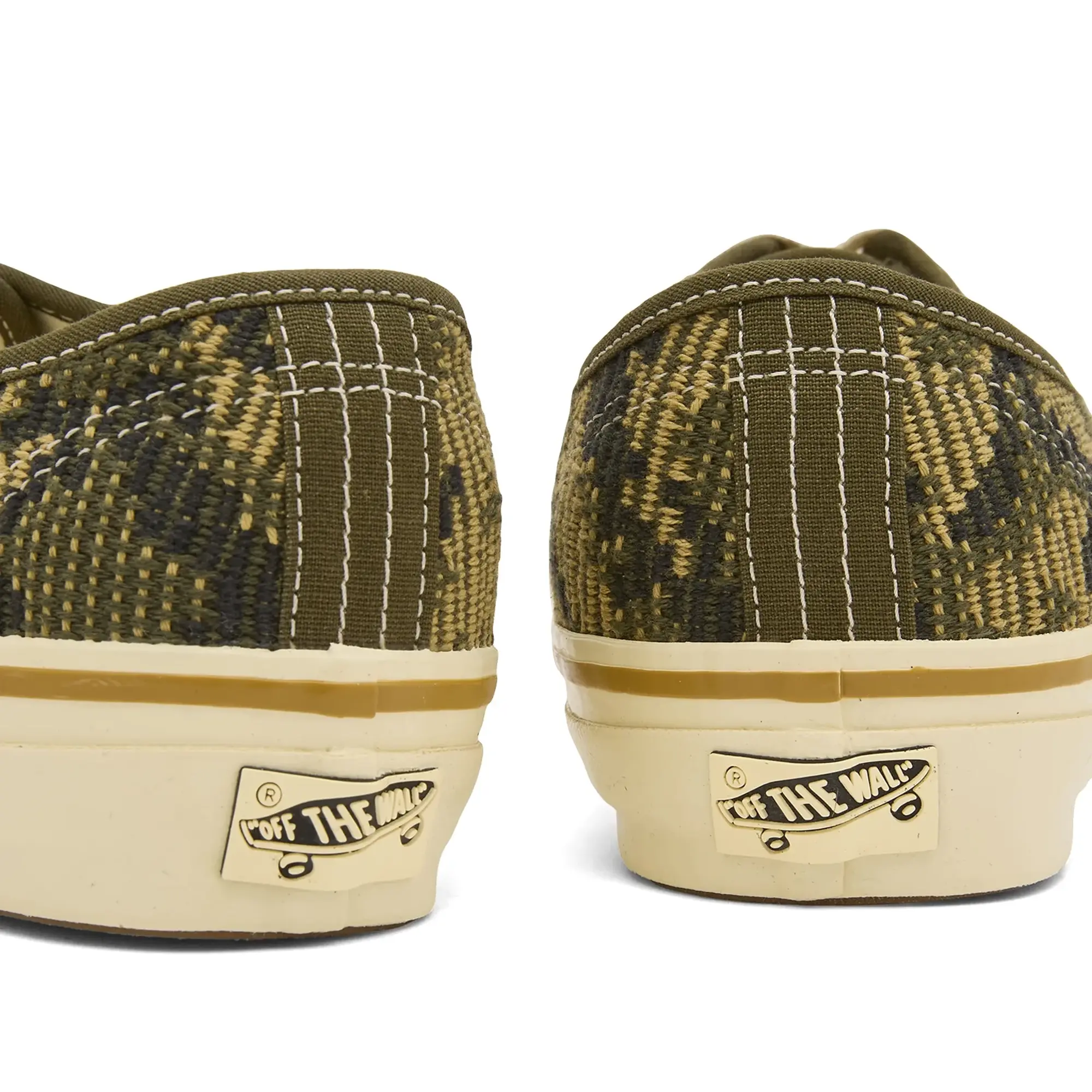 LX Authentic 44 CAMO
