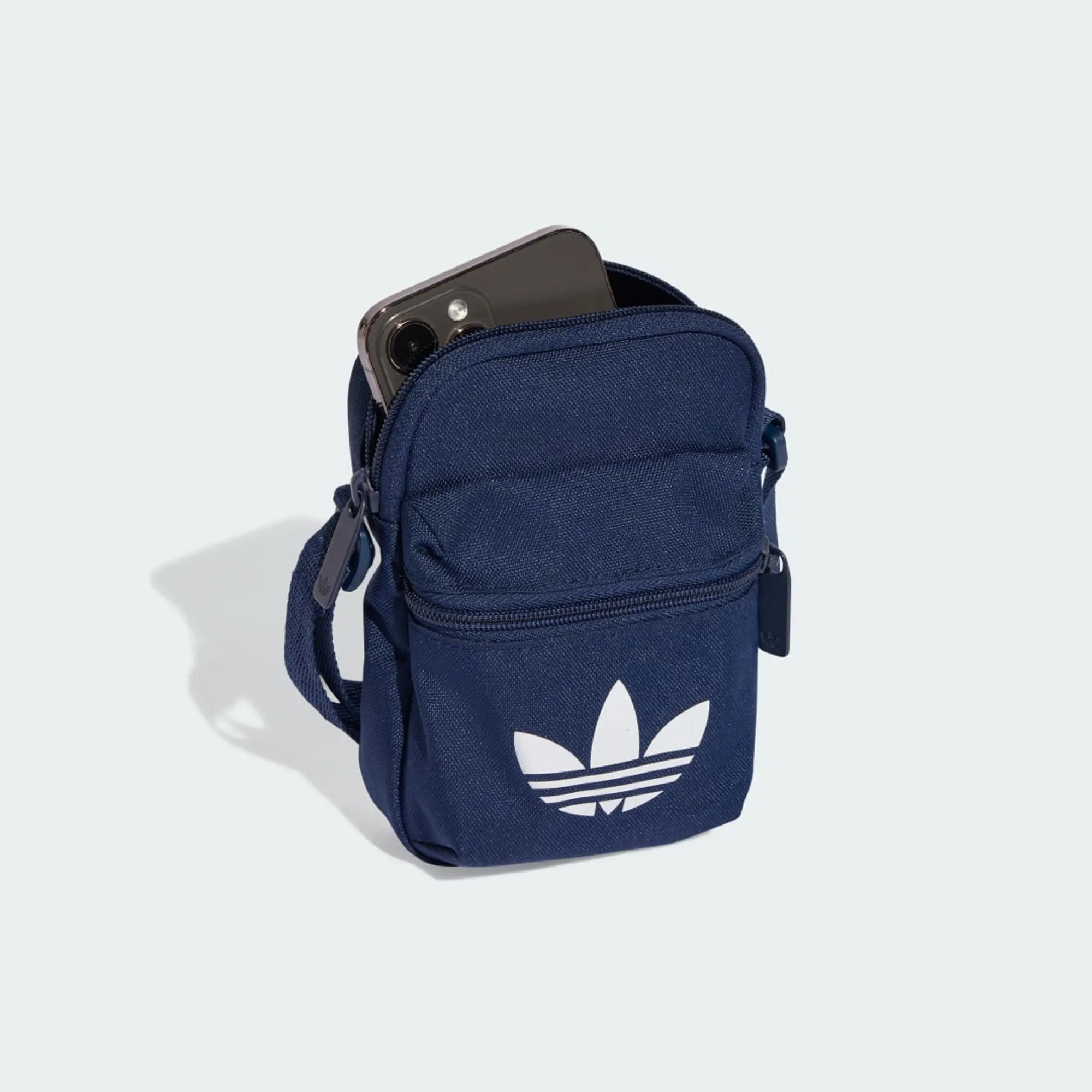adidas Originals adidas Adicolor Classic Festival Bag