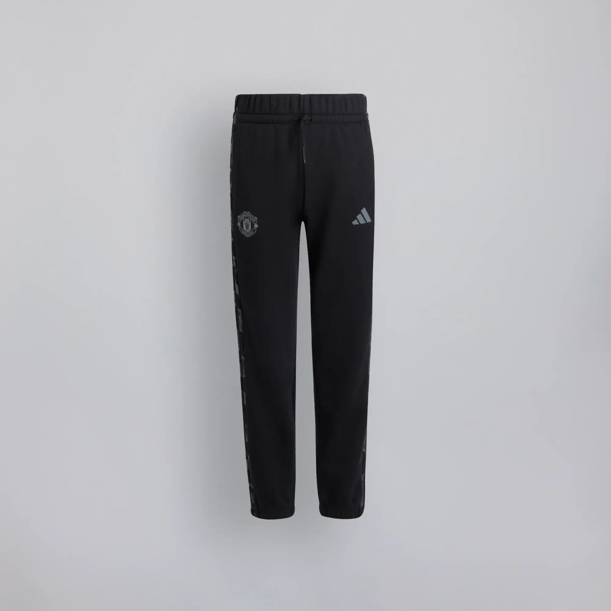 Manchester United x adidas Kids Essentials Camo Joggers Black