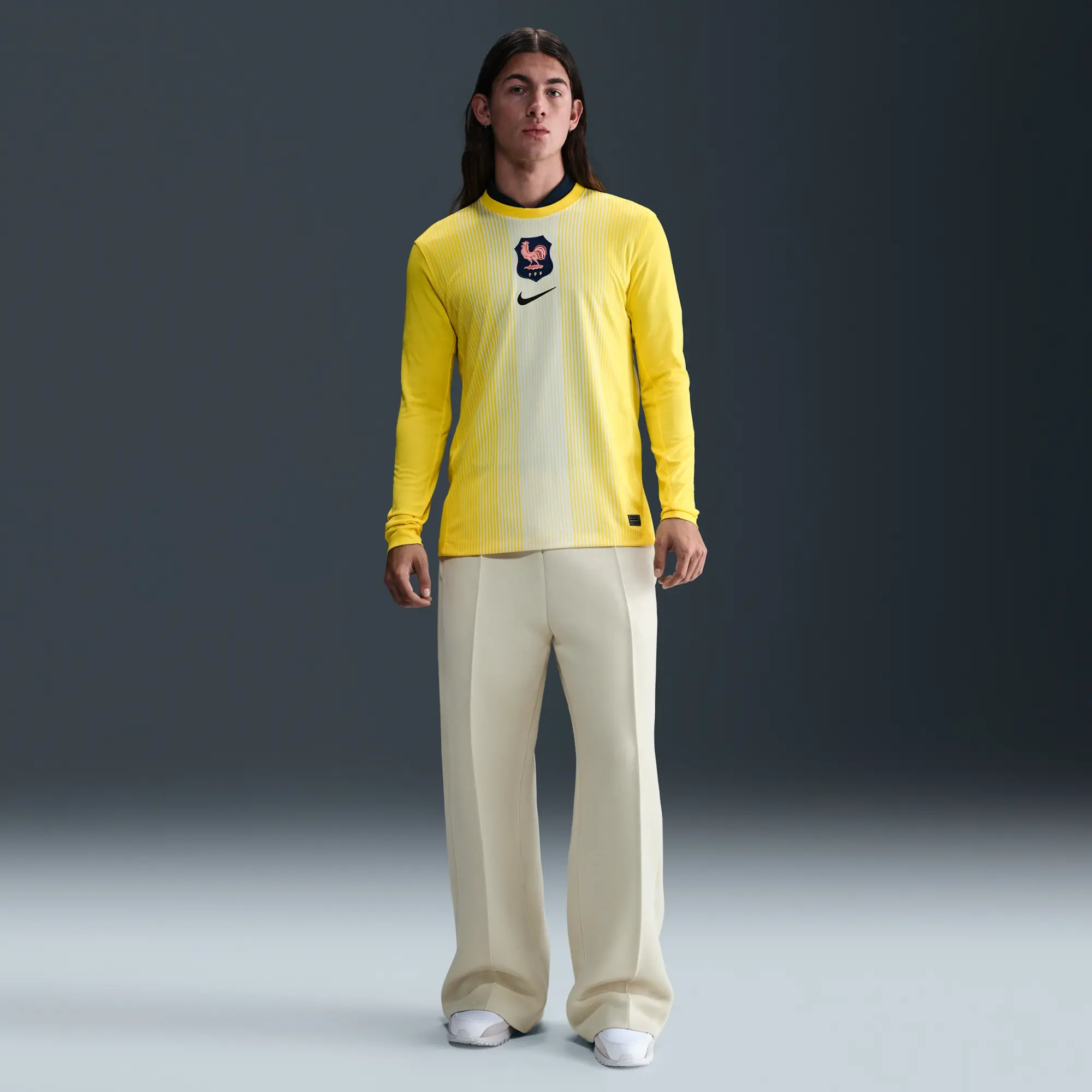 FFF 2025/26 Stadium Goalkeeper Men's Nike Dri-FIT Football Replica Long-Sleeve Shirt - Yellow - Recycled Polyester