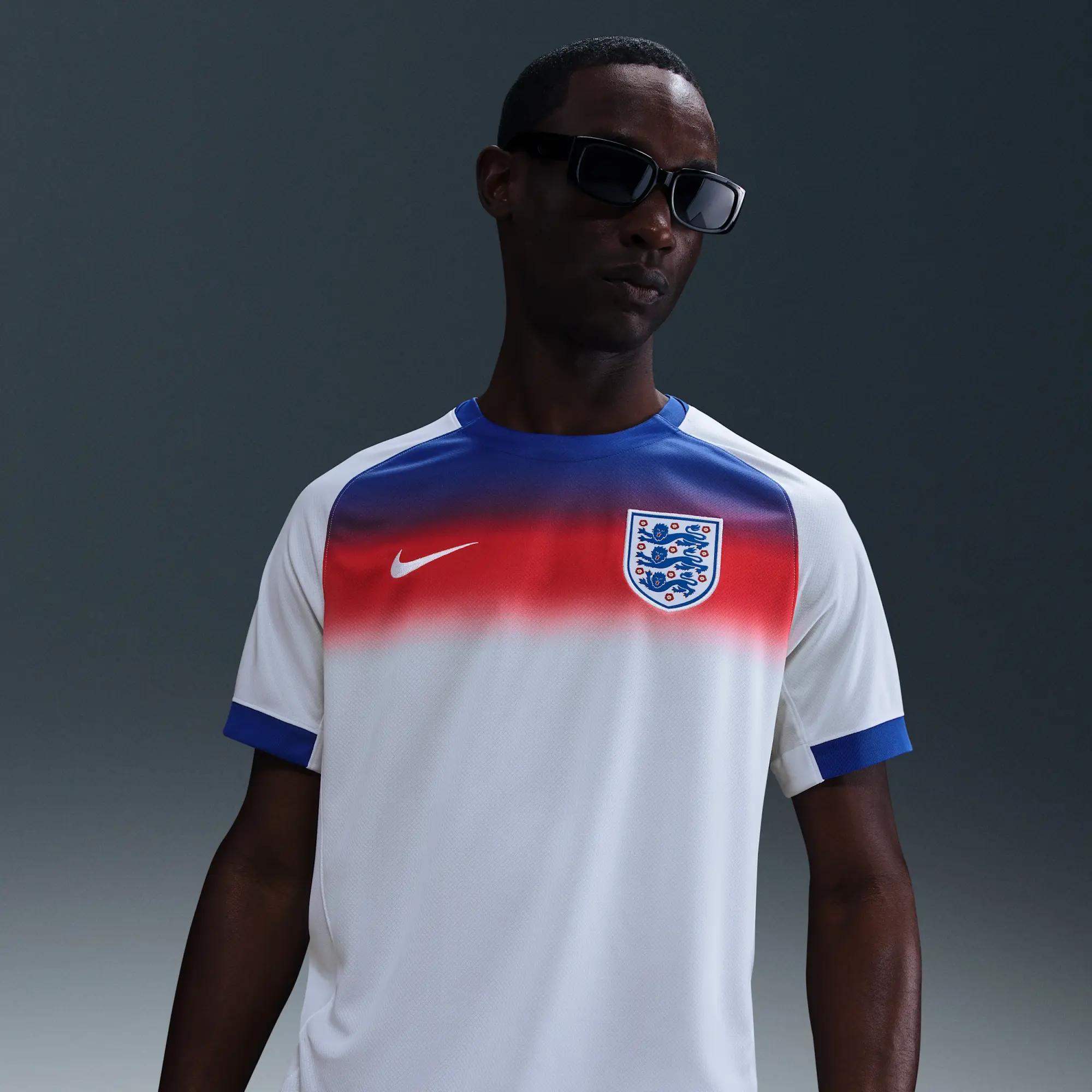 England 2025 Stadium Home (Women's Team) Men's Nike Dri-FIT Football Replica Shirt - Blue - Polyester
