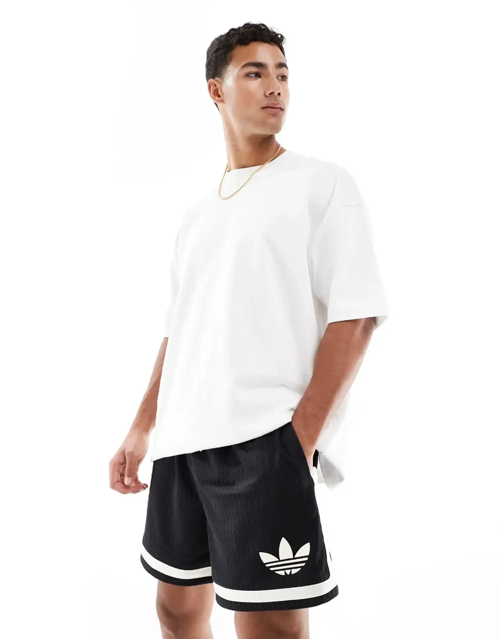 Adidas Originals Short In Black Cloud White