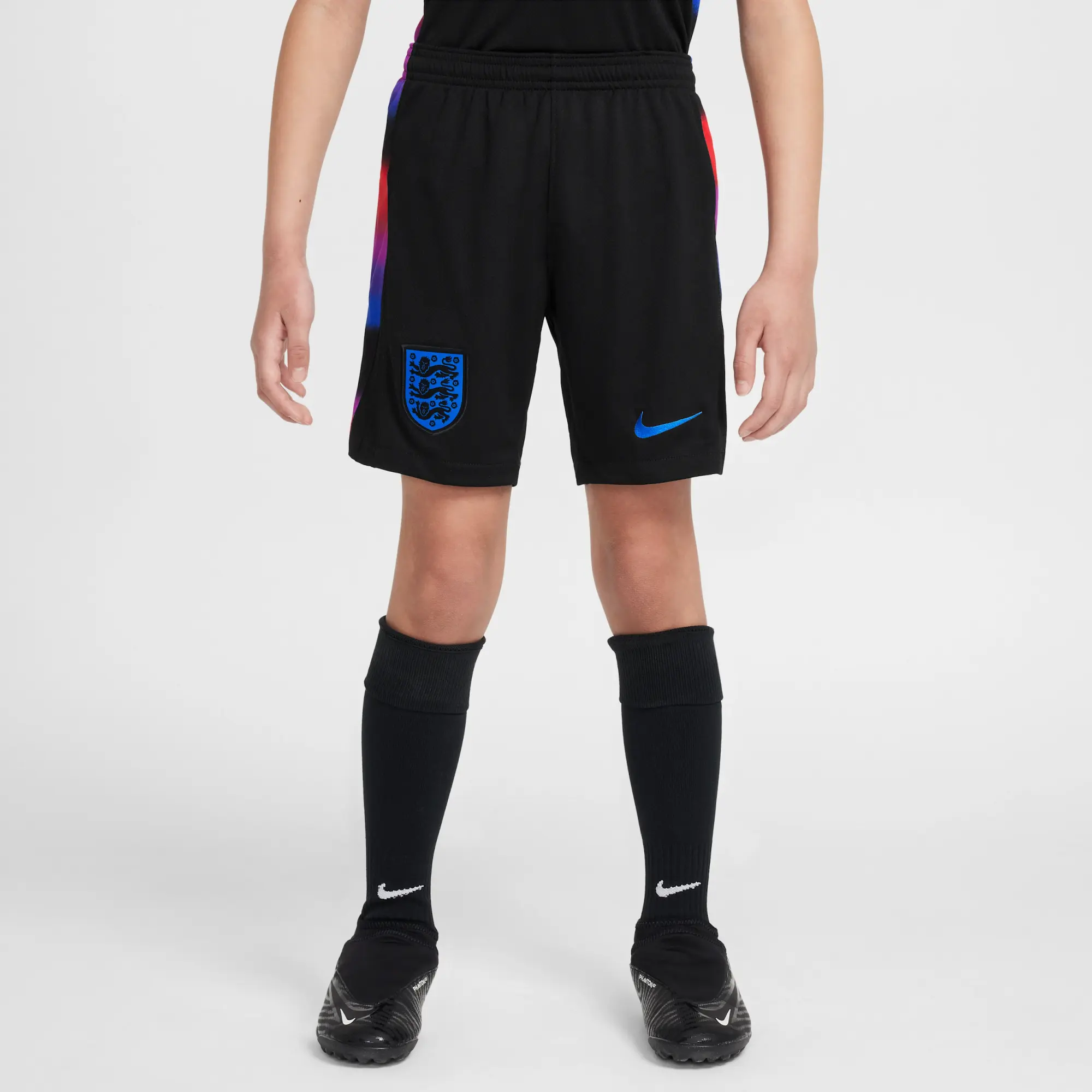England 2025/26 Stadium Away Older Kids' Nike Dri-FIT Football Replica Shorts - Black - Polyester