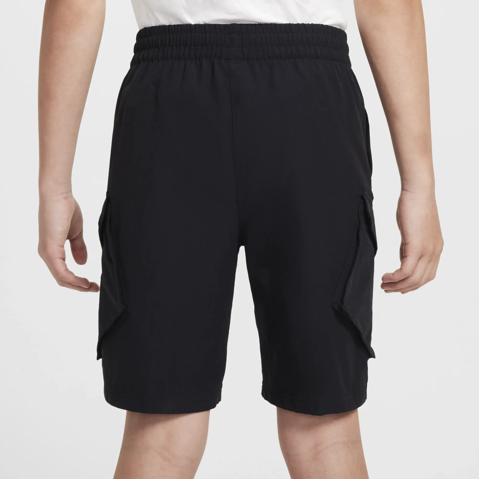 Nike Sportswear City Utility Older Kids' Cargo Shorts - Black