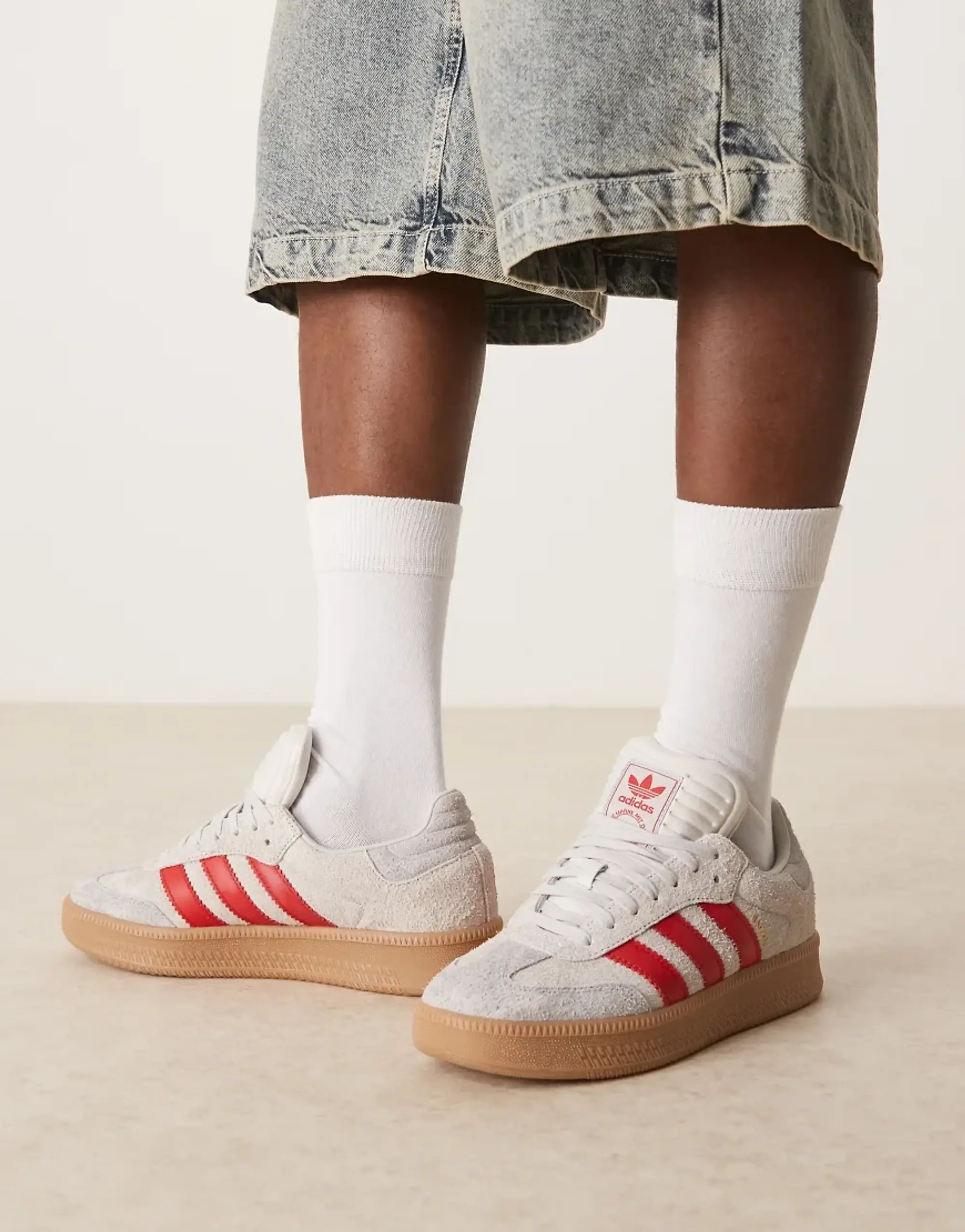 Adidas Originals Samba Xlg Trainers In Grey And Red