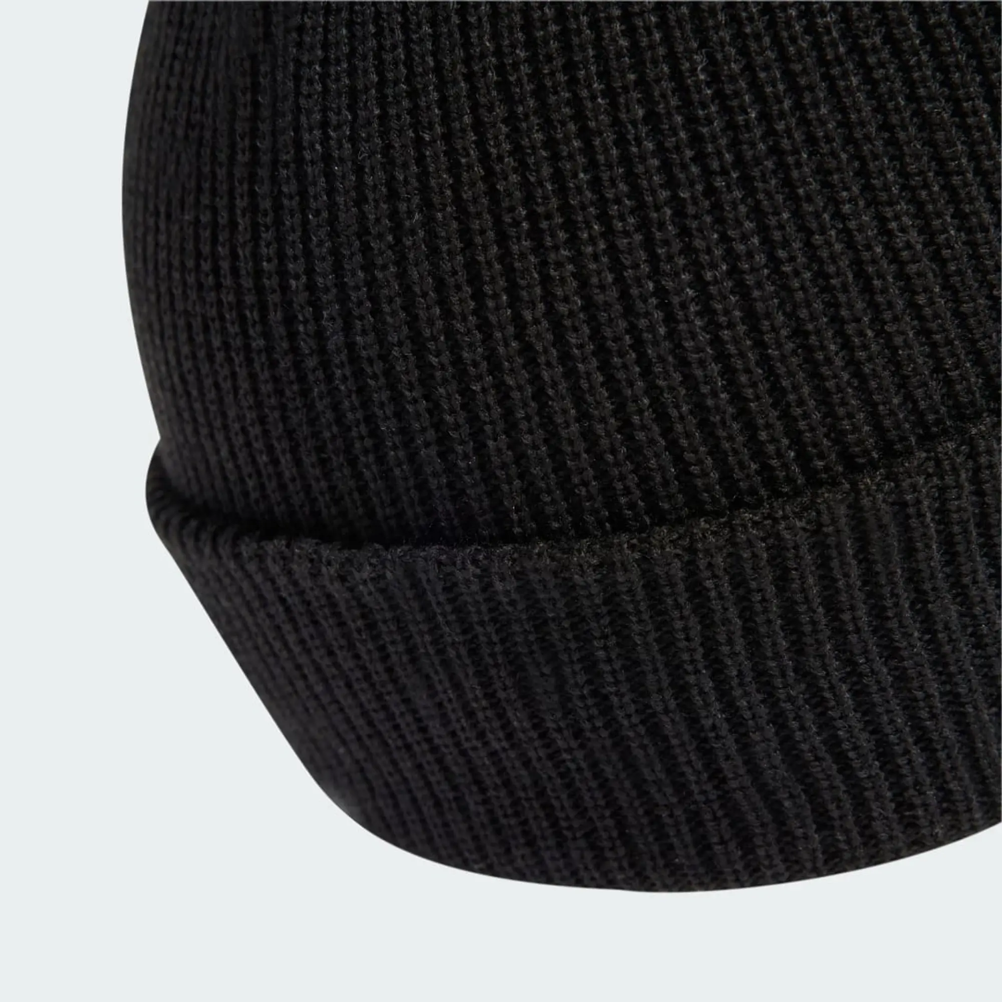 adidas Essentials Cuffed Beanie
