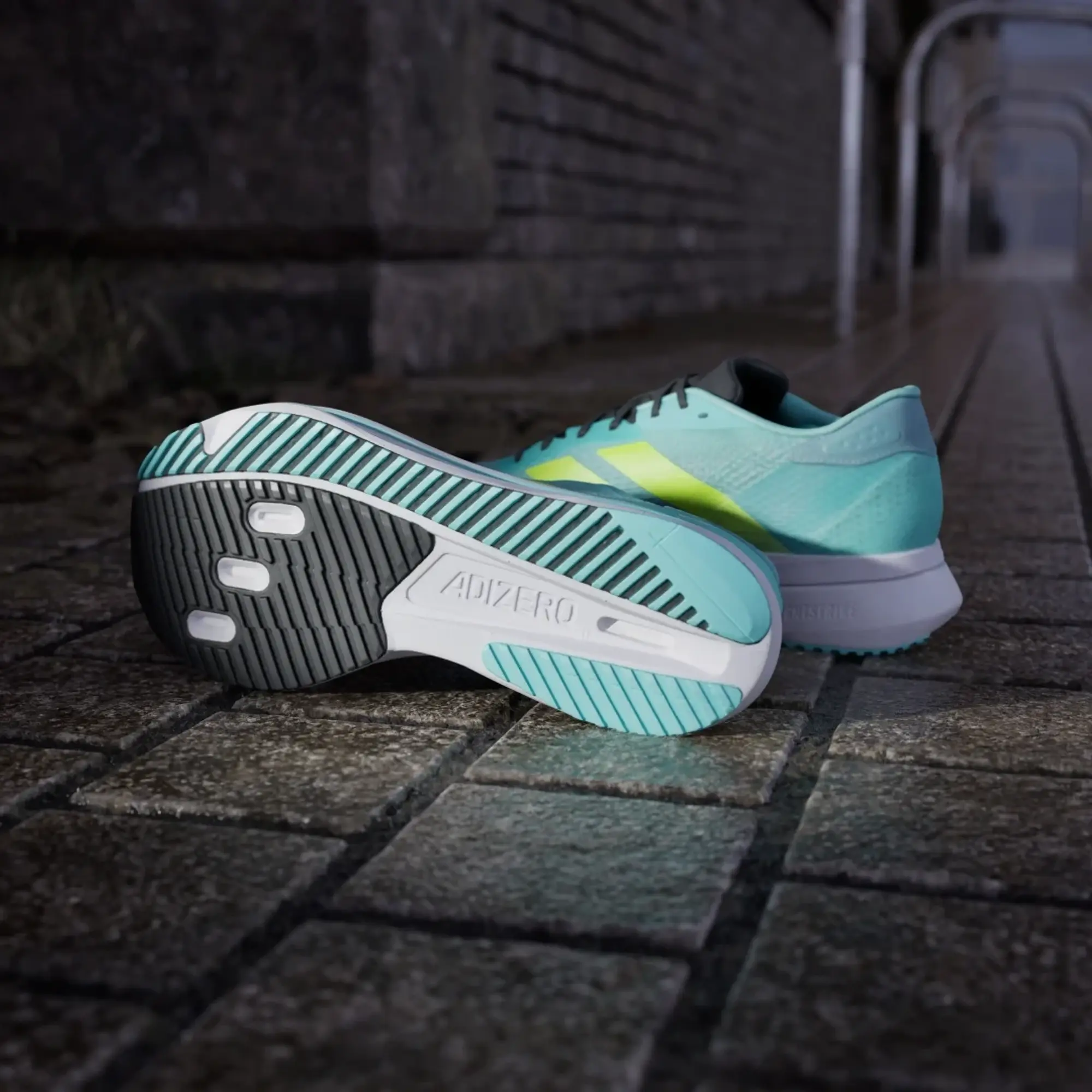 adidas Adizero SL 2