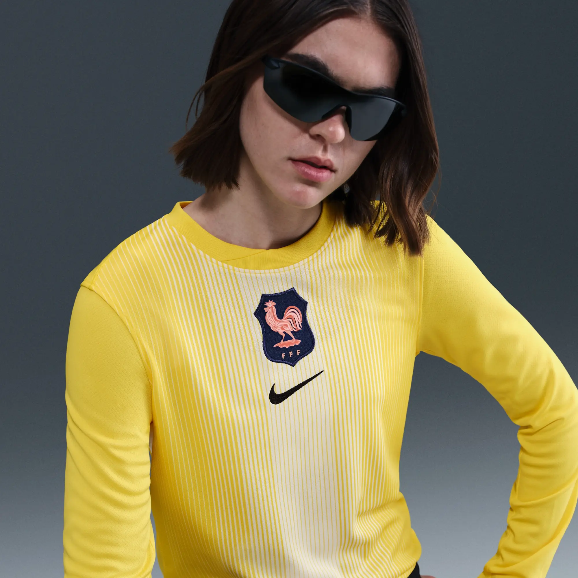 FFF 2025/26 Stadium Goalkeeper Women's Nike Dri-FIT Football Replica Long-Sleeve Shirt - Yellow - Polyester