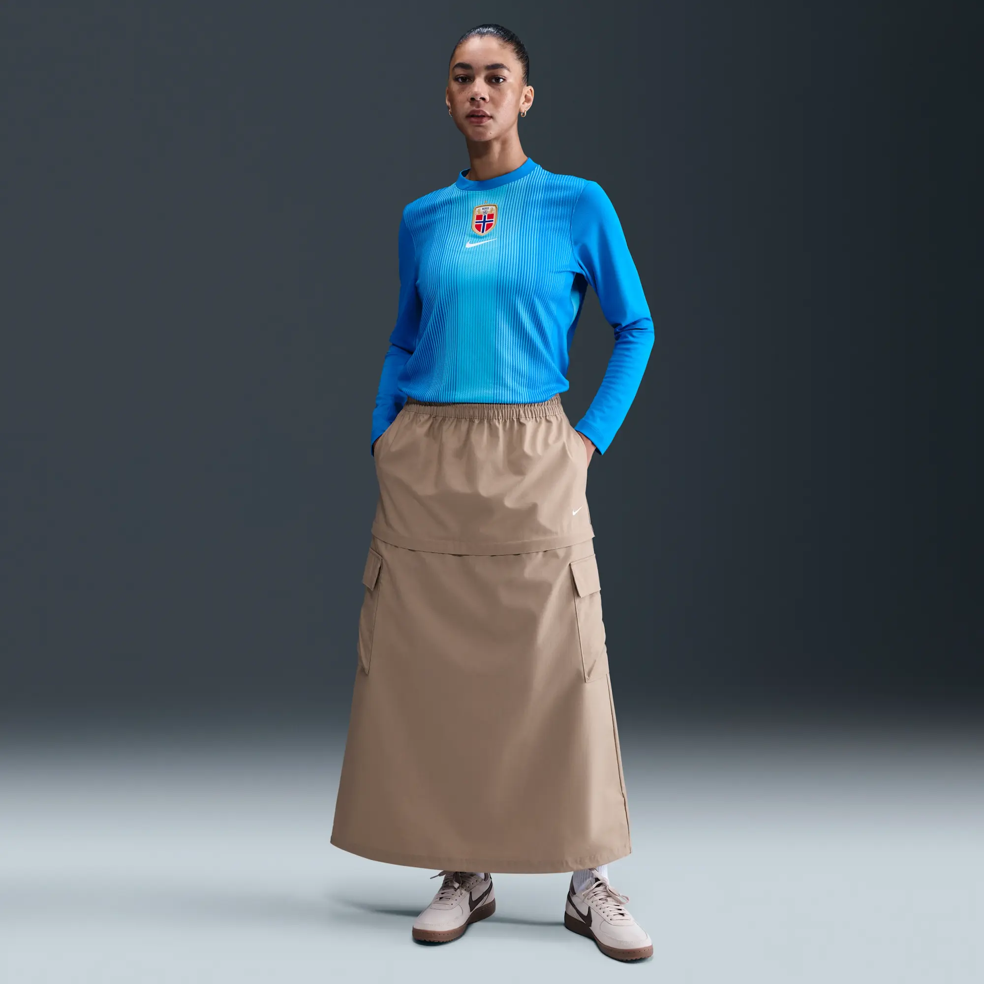 Norway 2025/26 Stadium Goalkeeper Women's Nike Dri-FIT Football Replica Long-Sleeve Shirt - Blue - Recycled Polyester