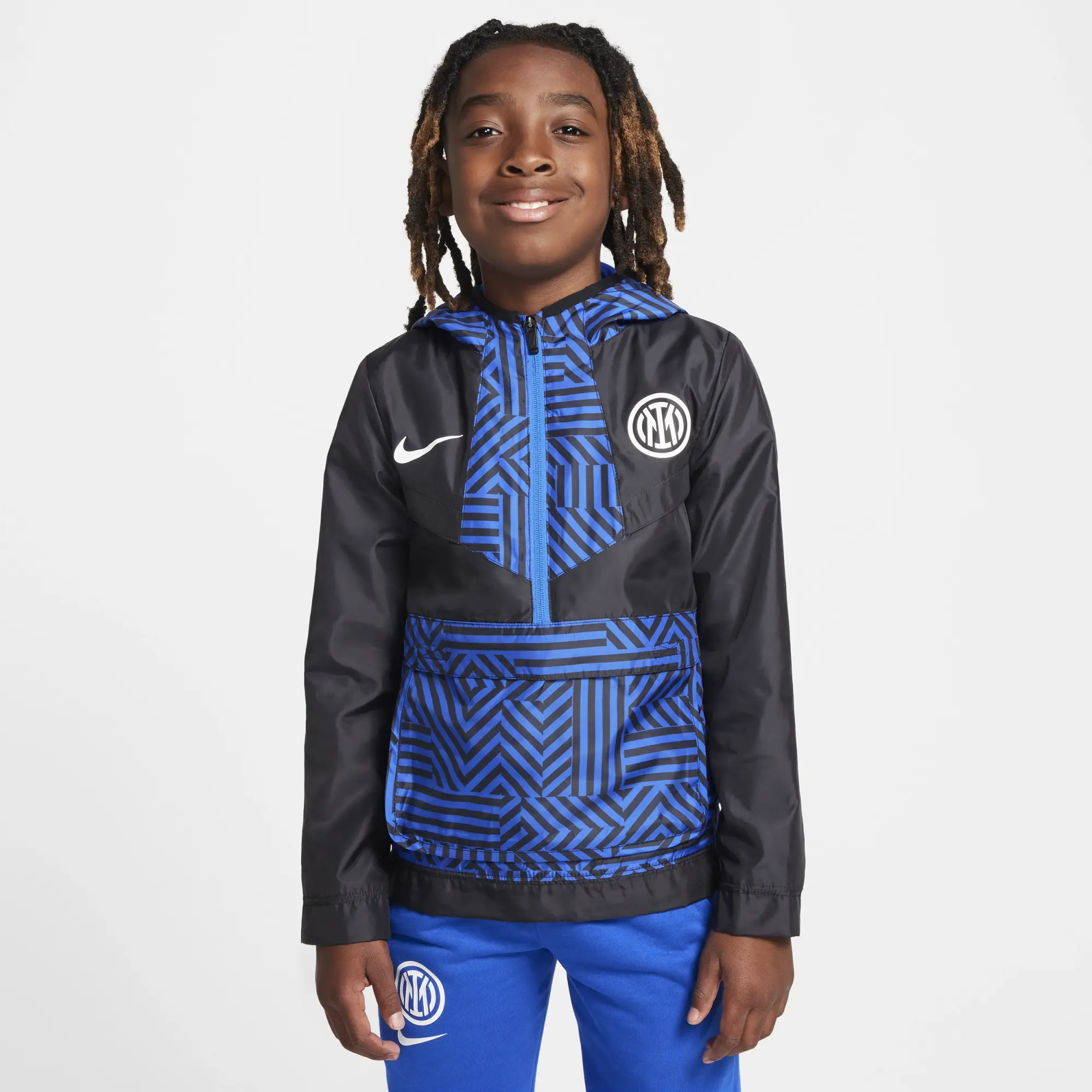 Inter Milan Amplify Windrunner Home Older Kids' (Boys') Nike Football Anorak Jacket - Black - Polyester