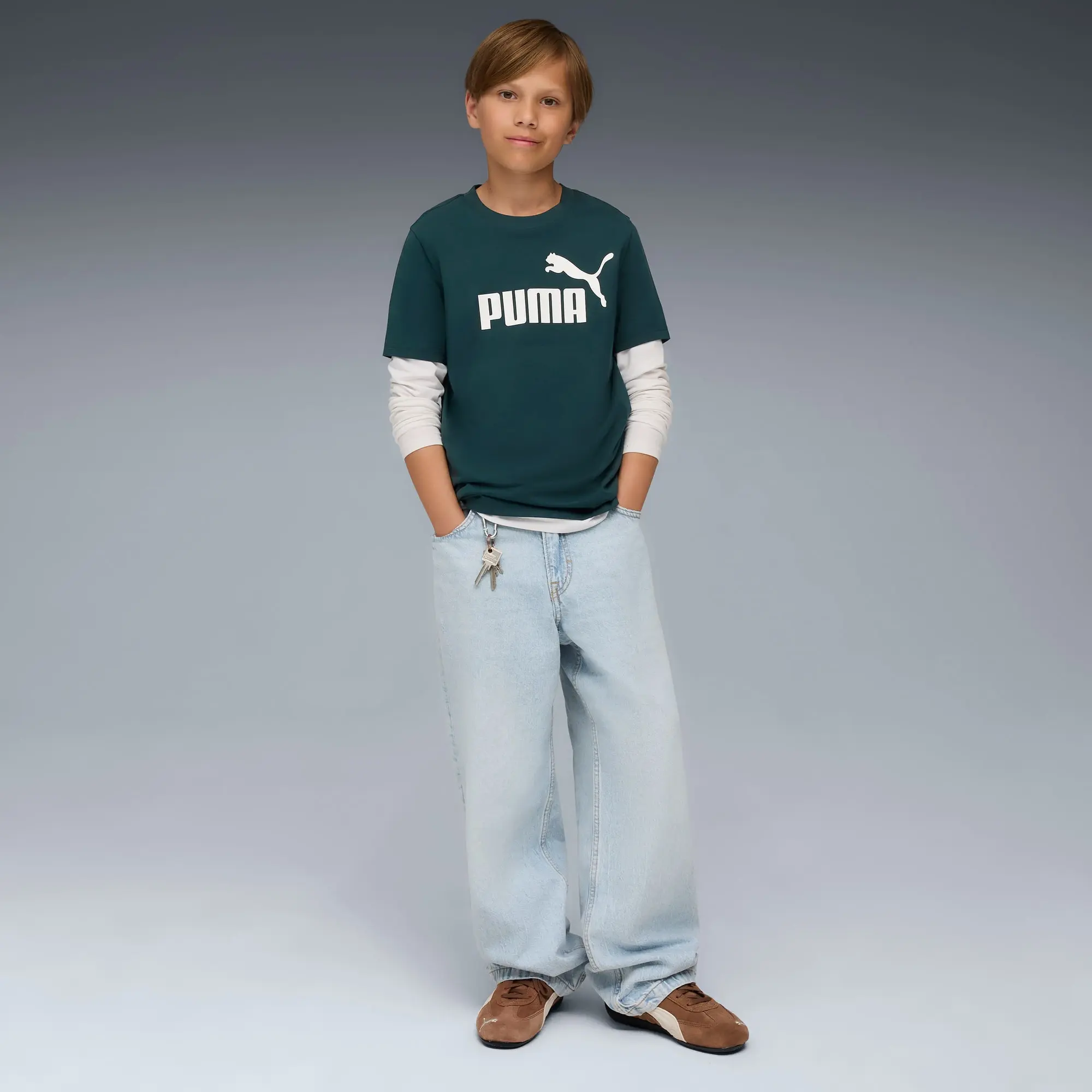 PUMA Ess No. 1 Logo T-Shirt Youth, Green Terrain, size 11-12 Youth