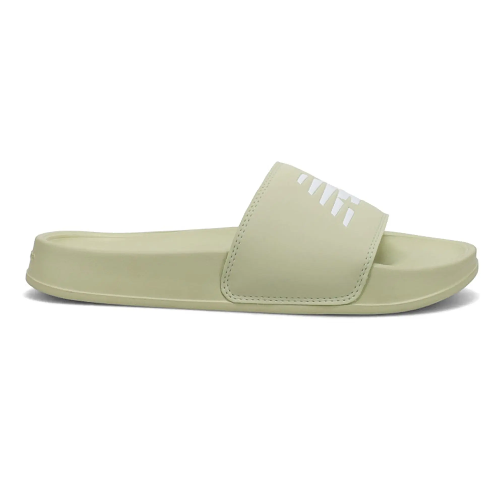 New Balance Women's 200 in Green/White Synthetic