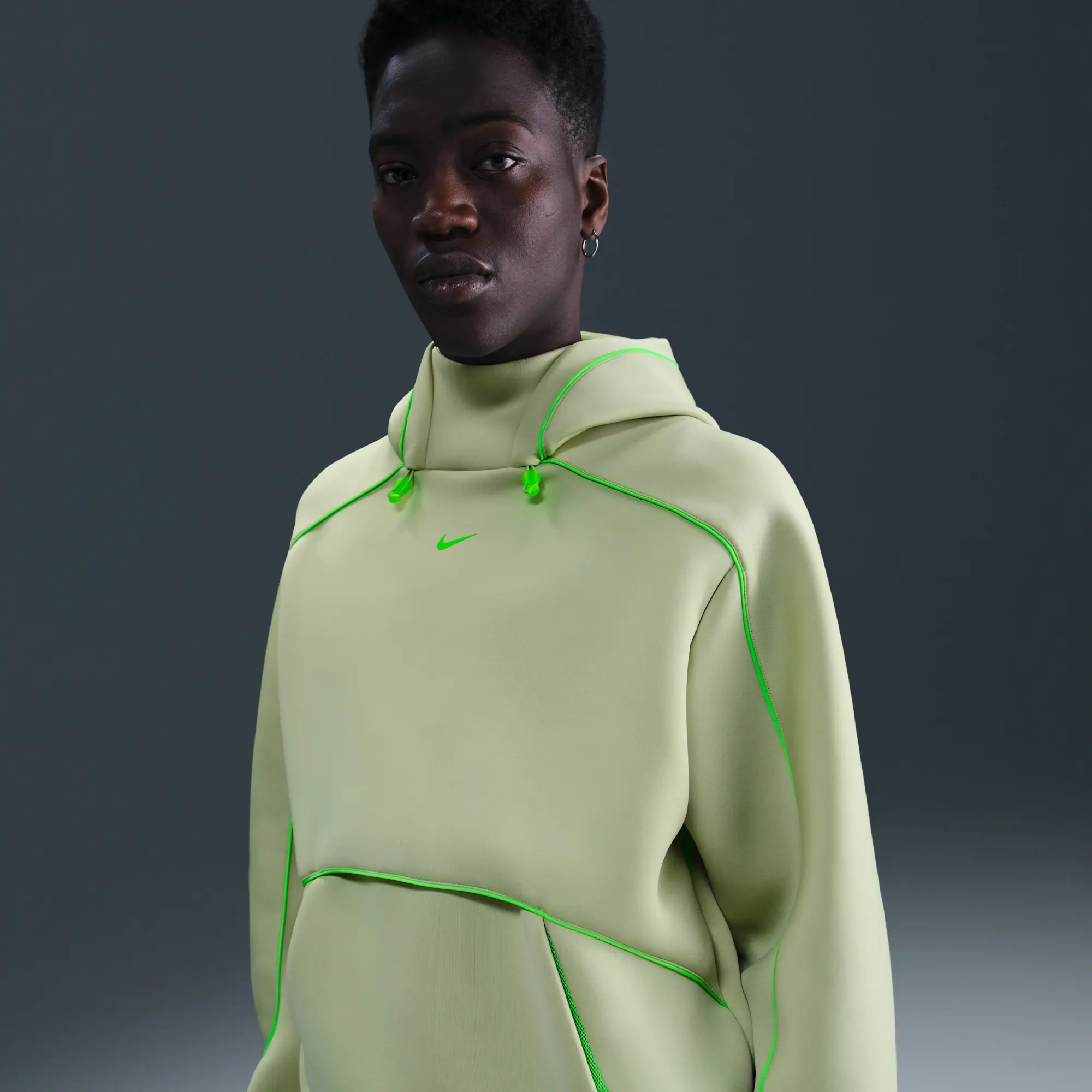 Nike Project F.R.O.G. Men's Pullover Hoodie - Green - Polyester/Elastane