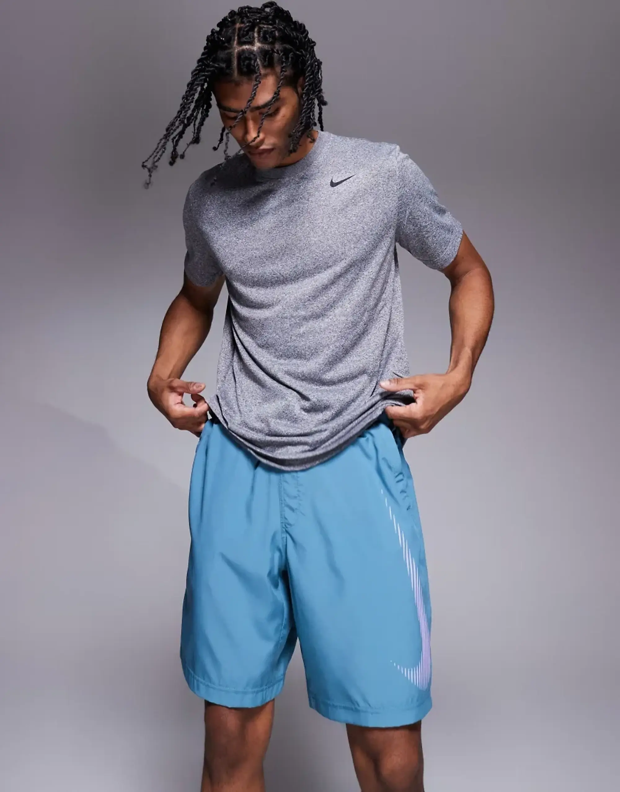 Men's Nike Form Swoosh Shorts in Blue 
