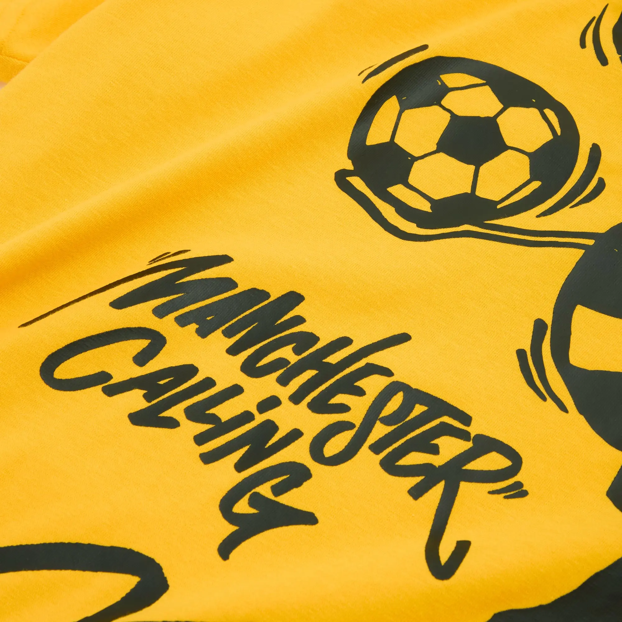 PUMA Hoops x Manchester City Basketball T-Shirt Men, Yellow Sizzle, size 3XL