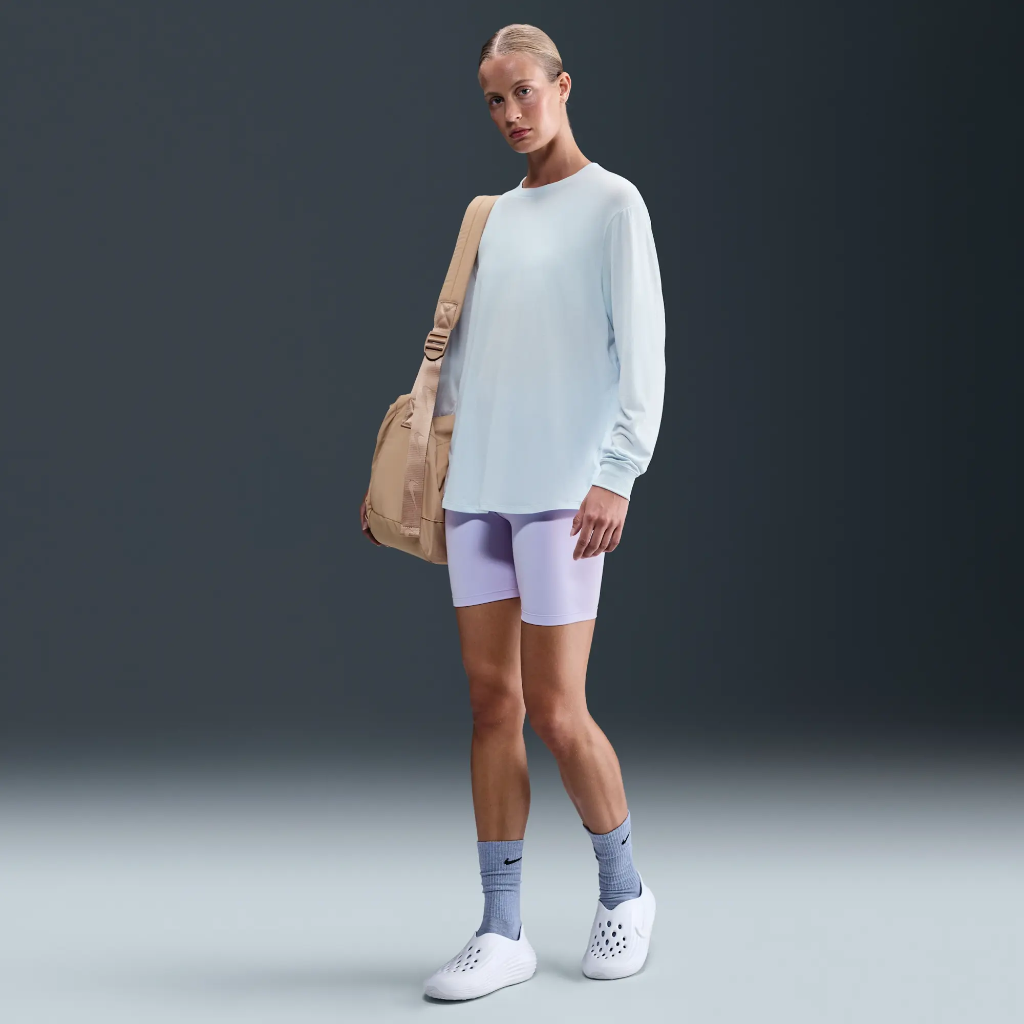Nike One Relaxed Women's Dri-FIT Long-Sleeve Top - Blue - Polyester/Cotton/Elastane