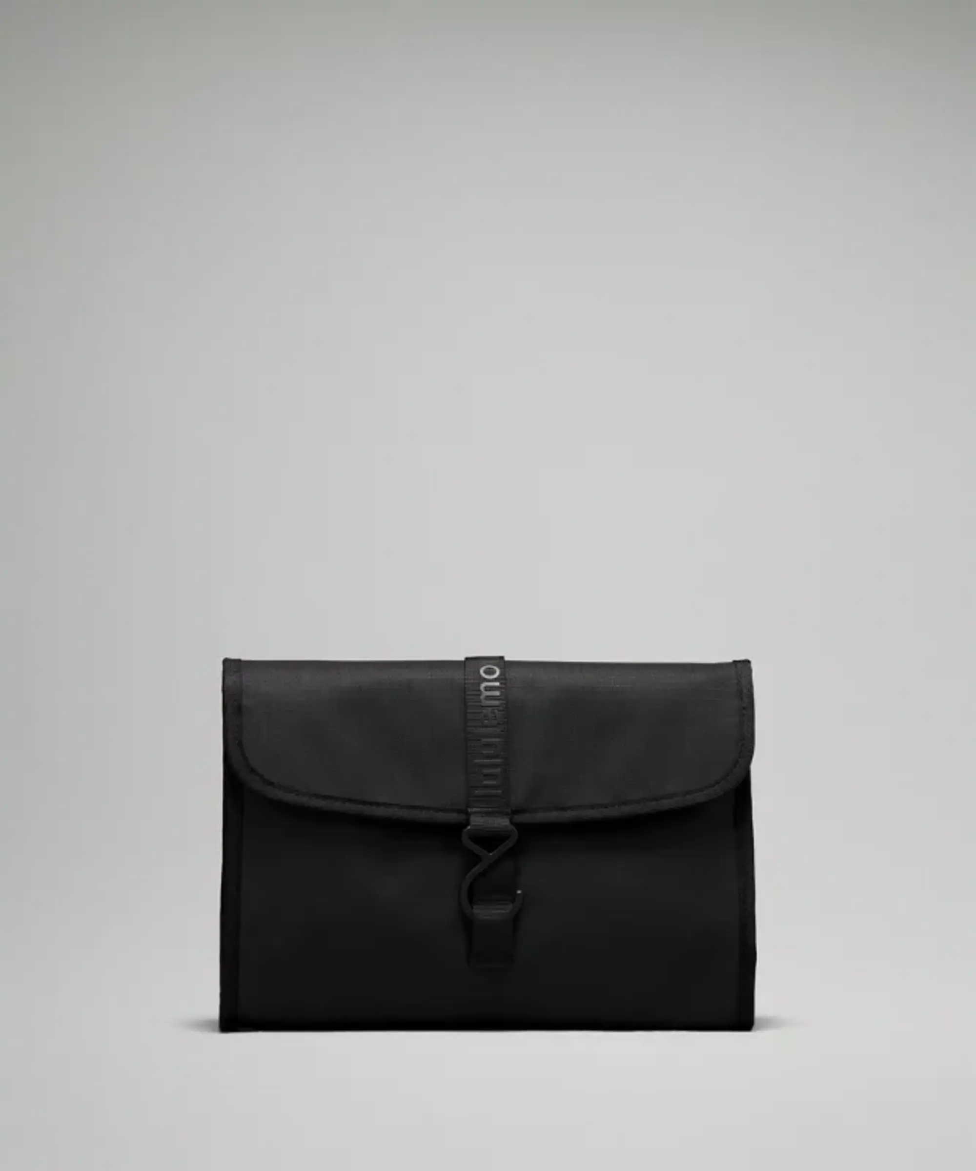 lululemon – Roll-Up Travel Toiletries Kit – Color Black/Grey