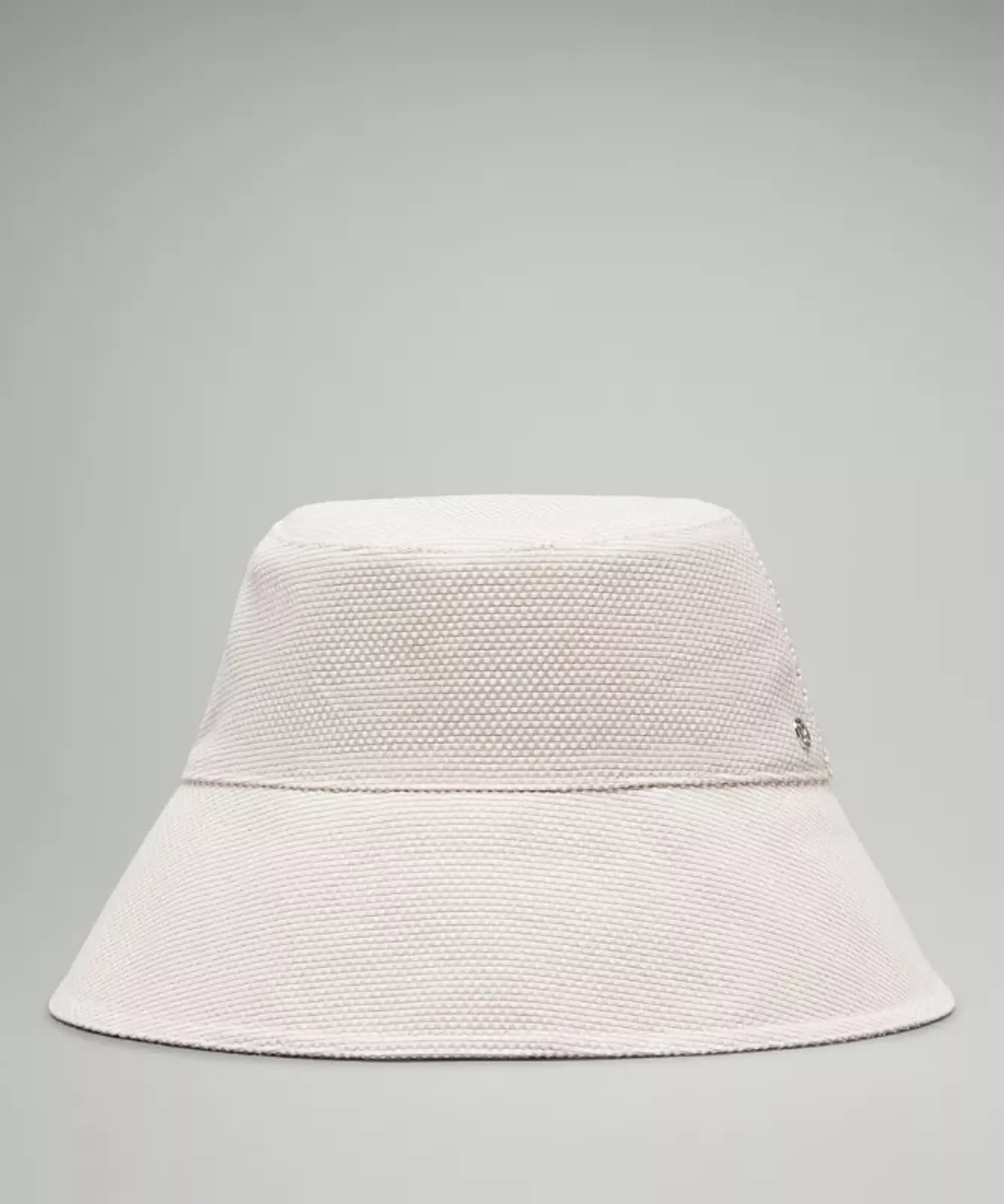 lululemon – Canvas Bucket Hat – Color White – Size M/L