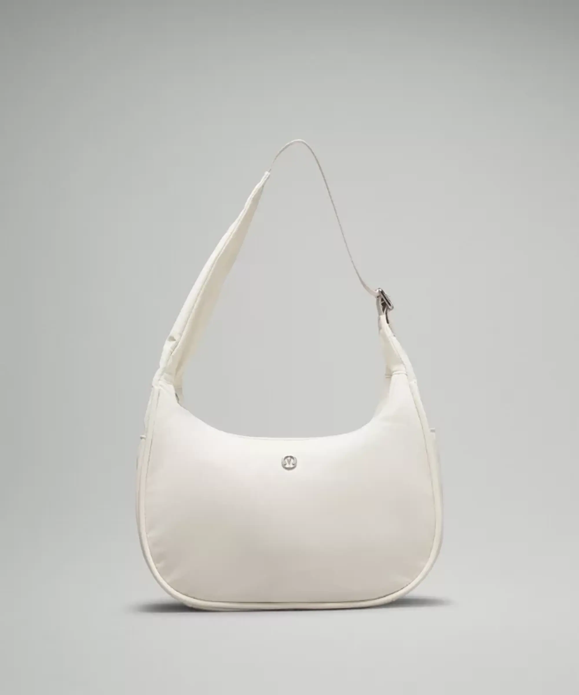 lululemon – City Essentials Shoulder Bag 4L – Color White