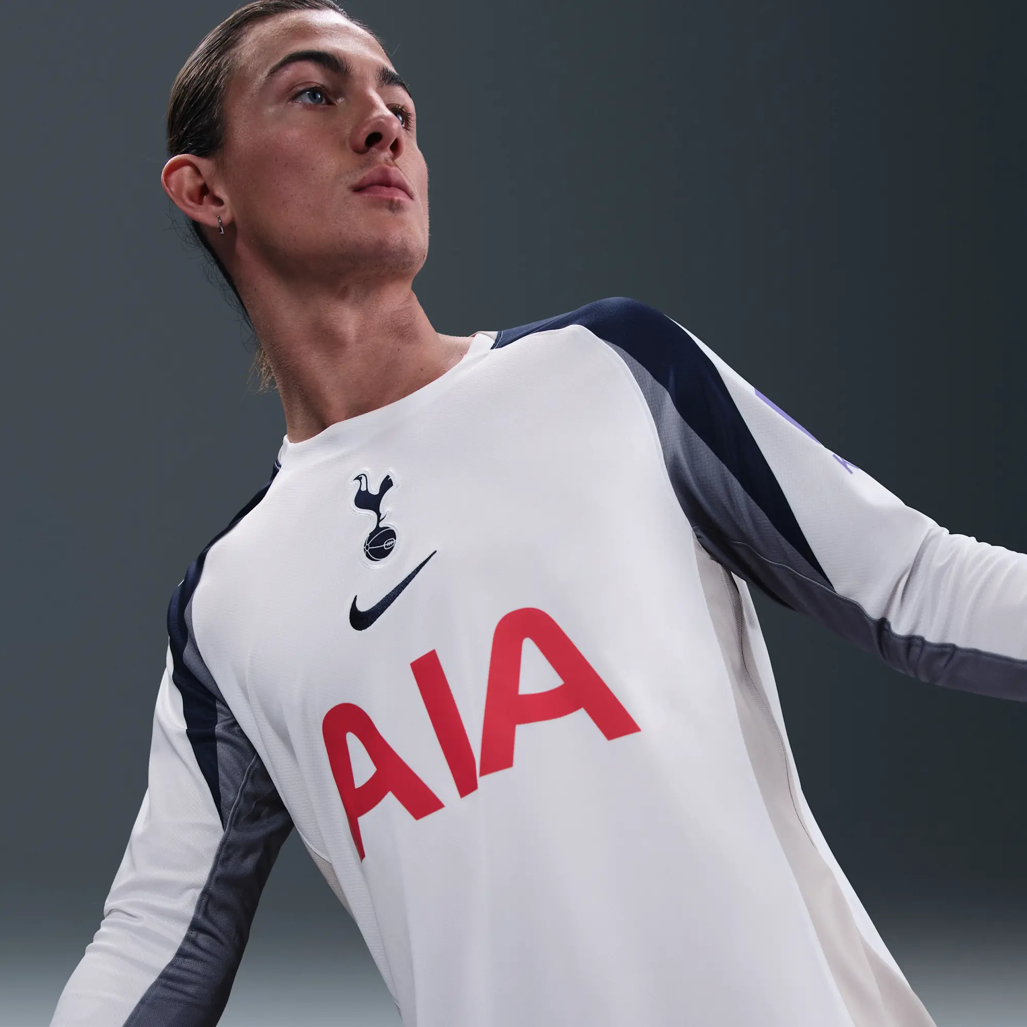 Tottenham Hotspur 2025/26 Stadium Home Men's Nike Dri-FIT Football Replica Long-Sleeve Shirt - White - Recycled Polyester