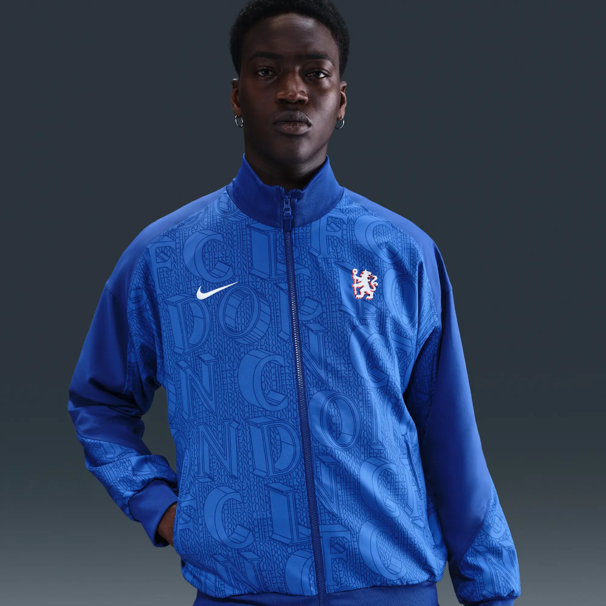 Chelsea F.C. Strike Men's Nike Dri-FIT Football Anthem Jacket - Blue - Polyester
