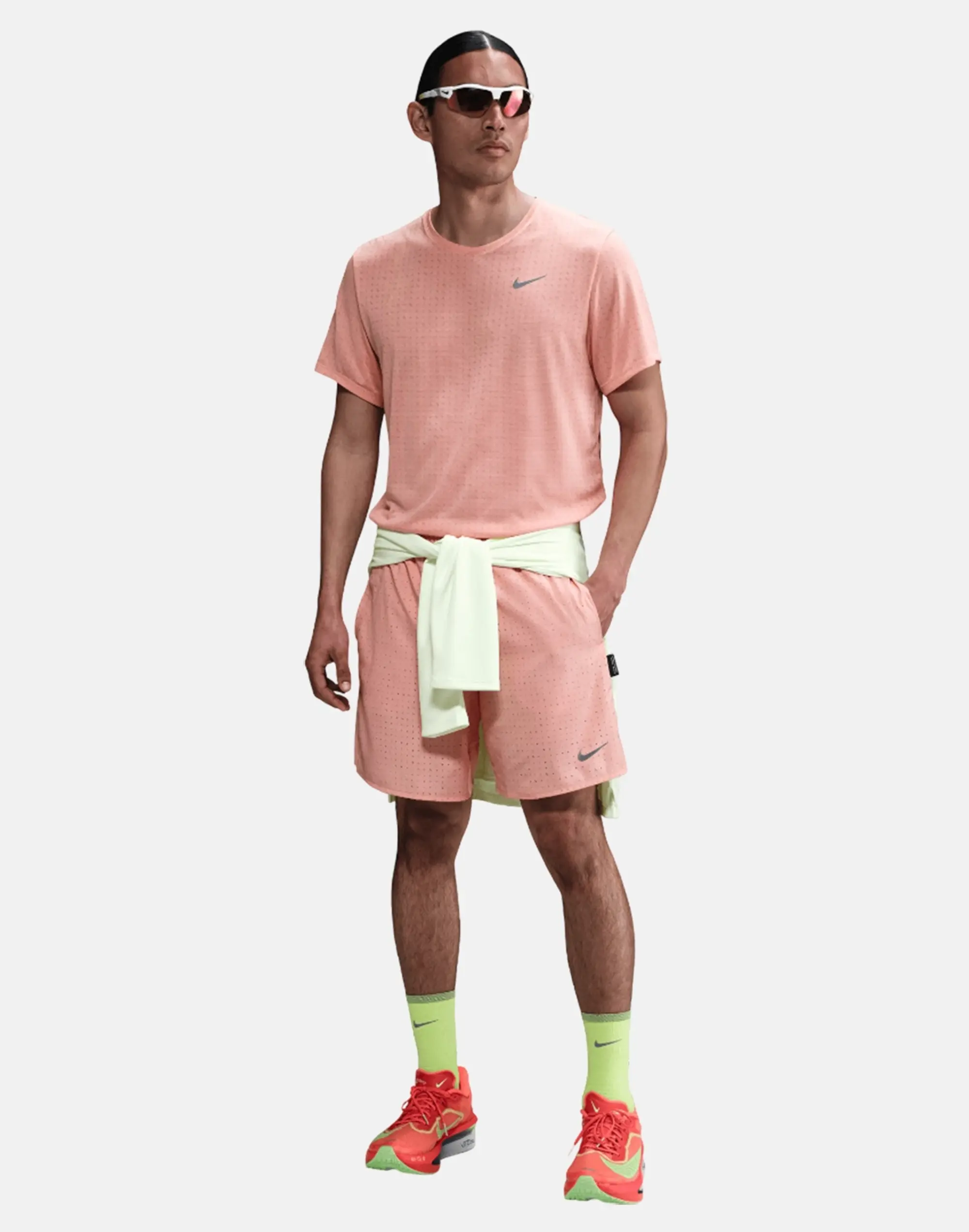 Men's Nike Miler Breathe T-Shirt in Orange/Silver 