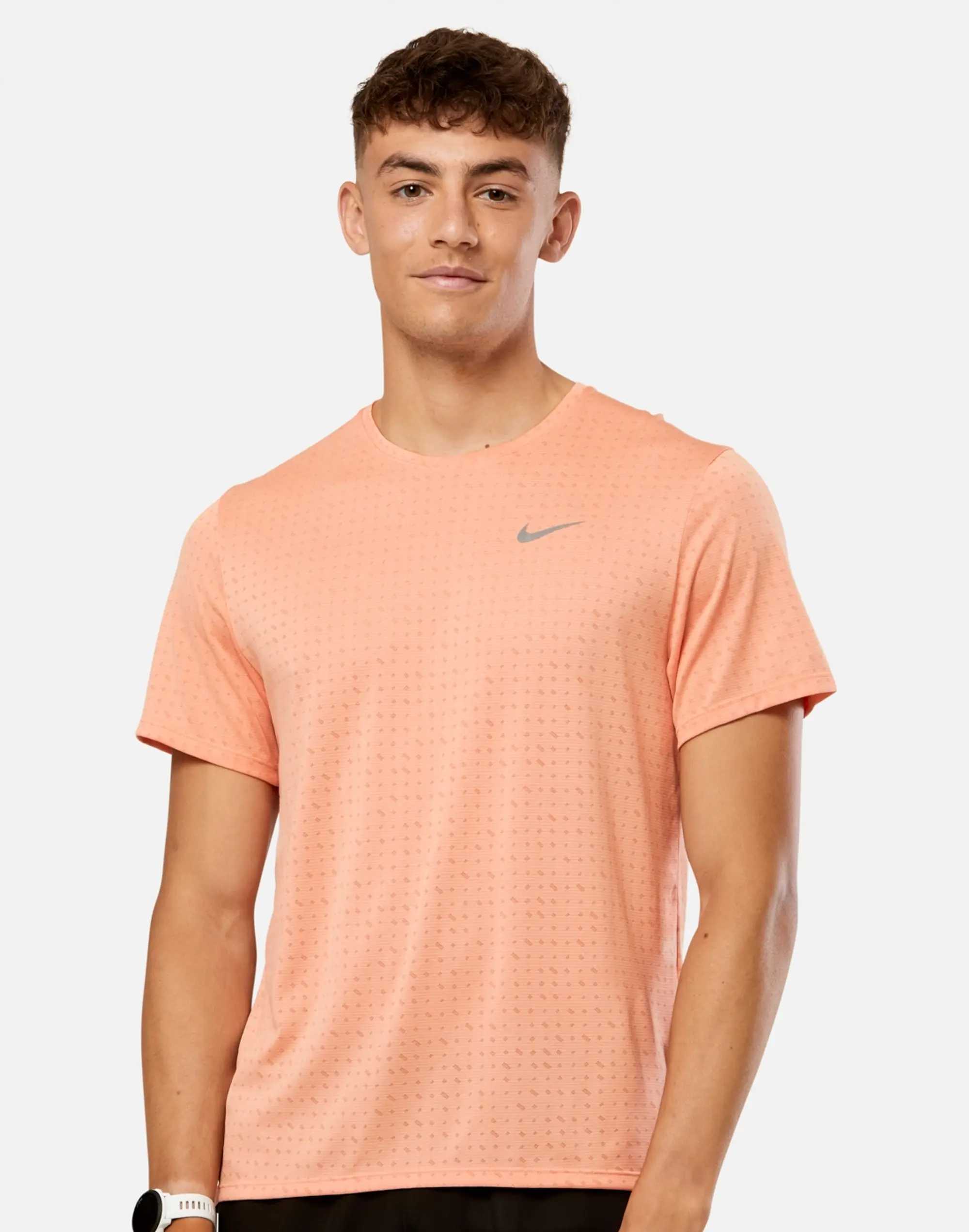 Men's Nike Miler Breathe T-Shirt in Orange/Silver 