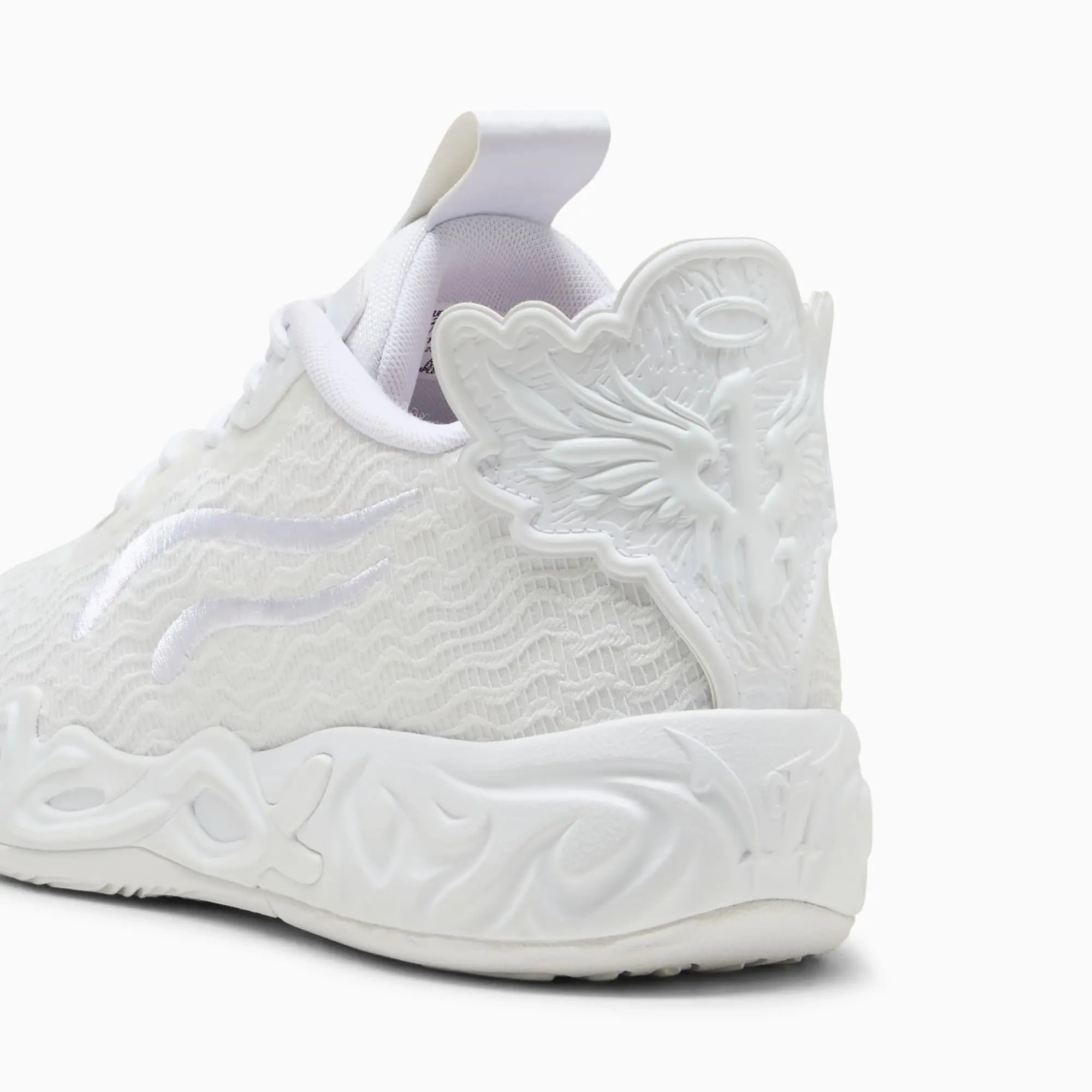 PUMA MB.04 Lo Ice White Basketball Shoes Unisex, White/Sun Struck, size 10