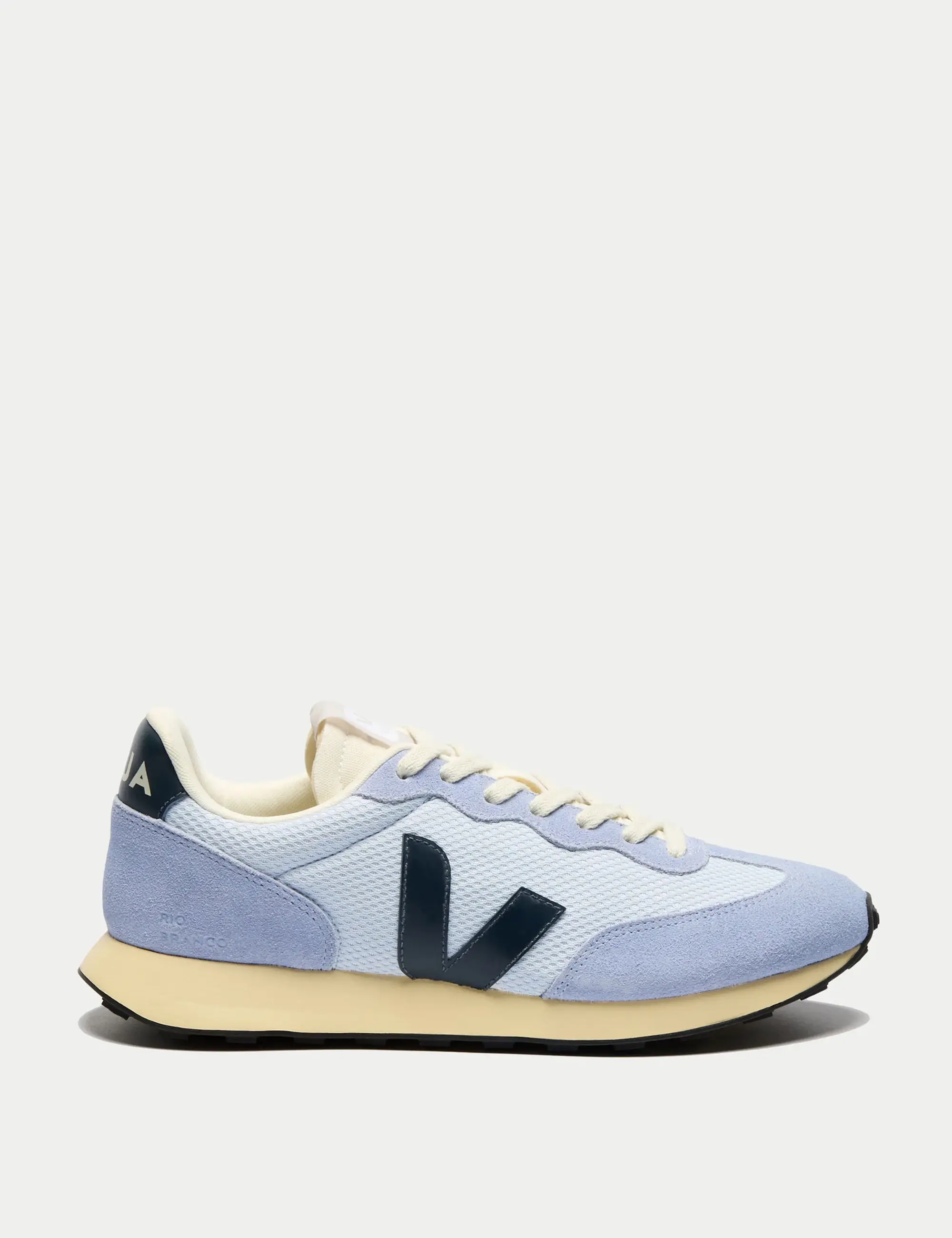 Veja Women's Rio Branco II Running Style Mesh Trainers