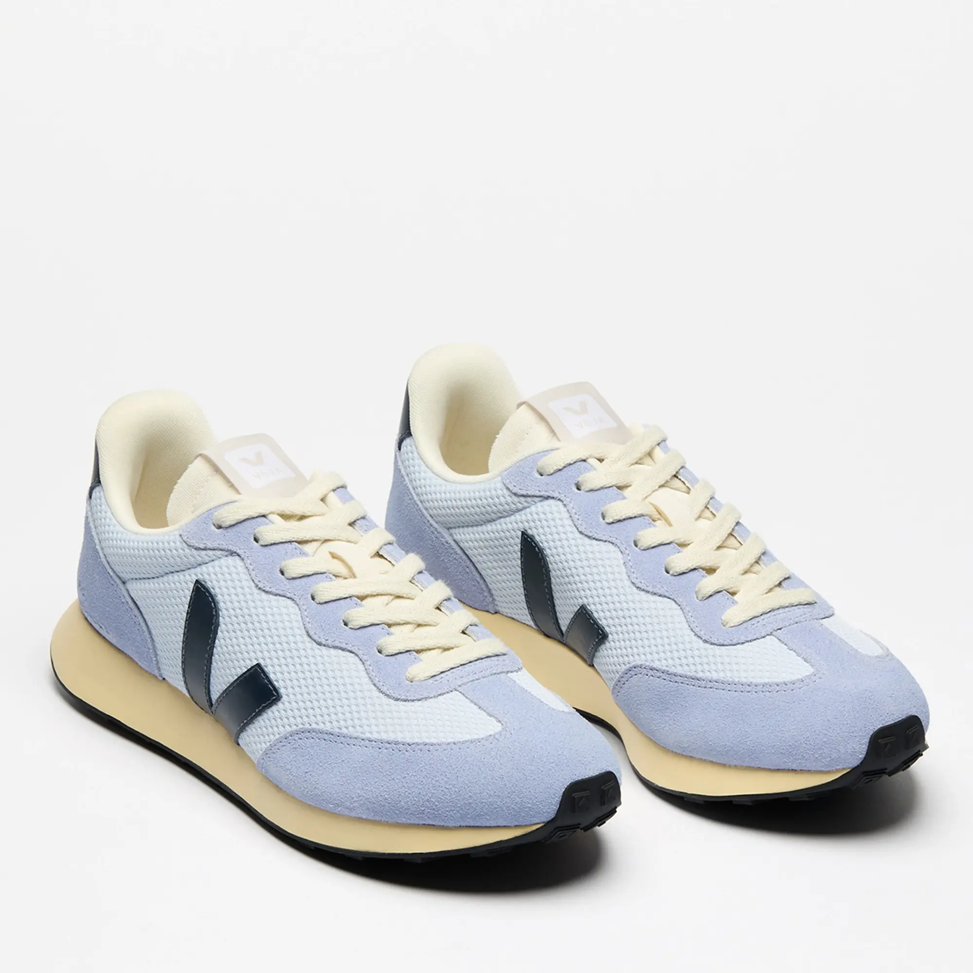 Veja Women's Rio Branco II Running Style Mesh Trainers