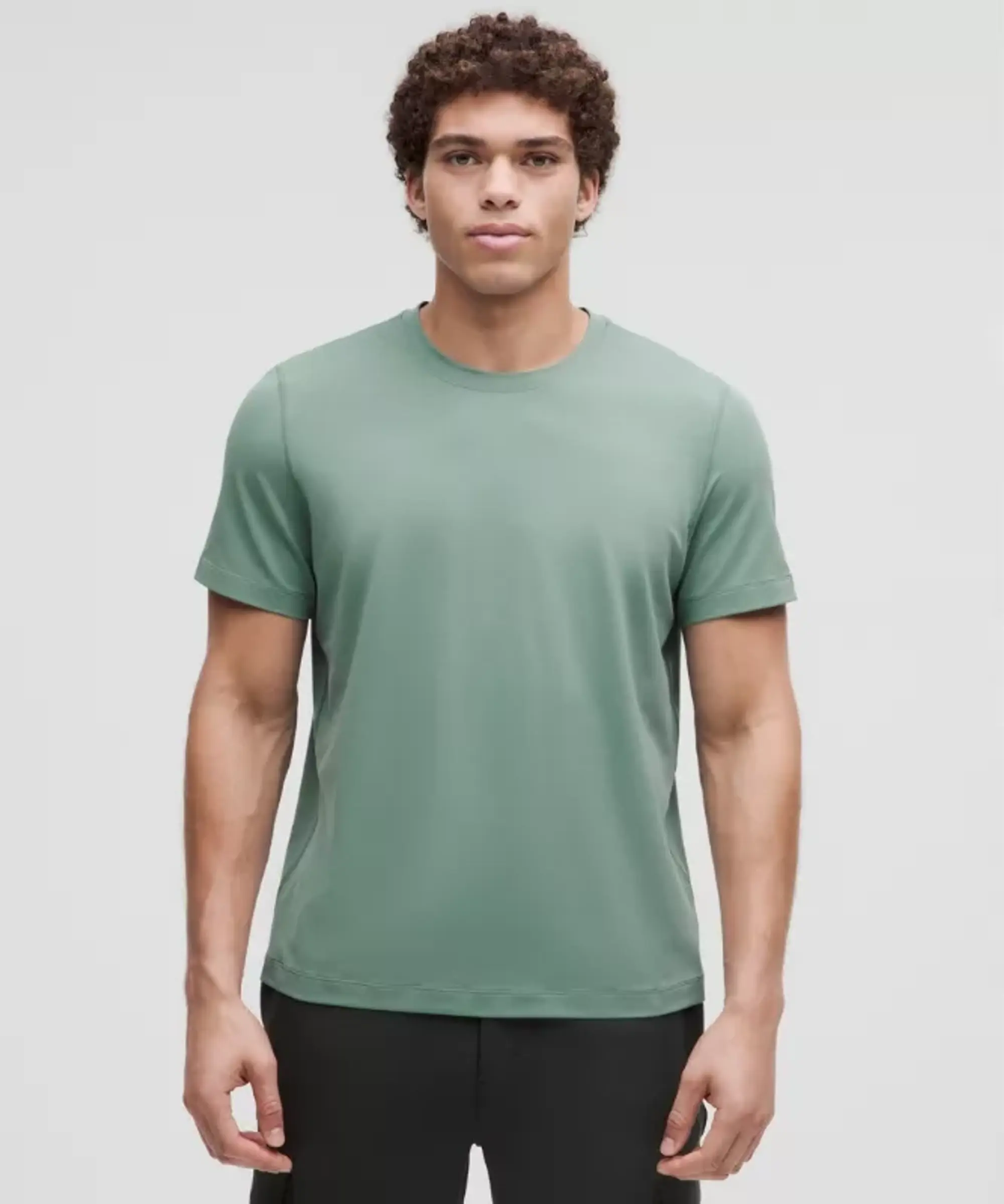 lululemon – Men's Soft Jersey Short-Sleeve Shirt – Color Blue/Pastel – Size M