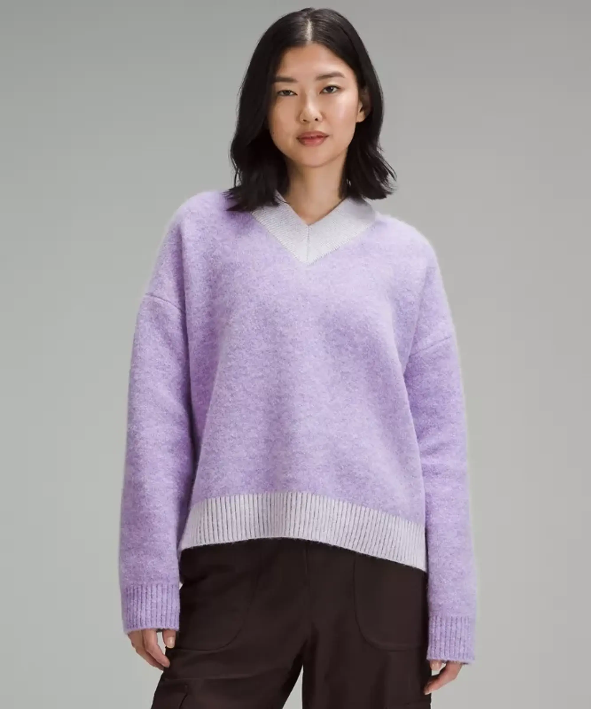 lululemon – Women's Alpaca V-Neck Sweater – Color Purple – Size L