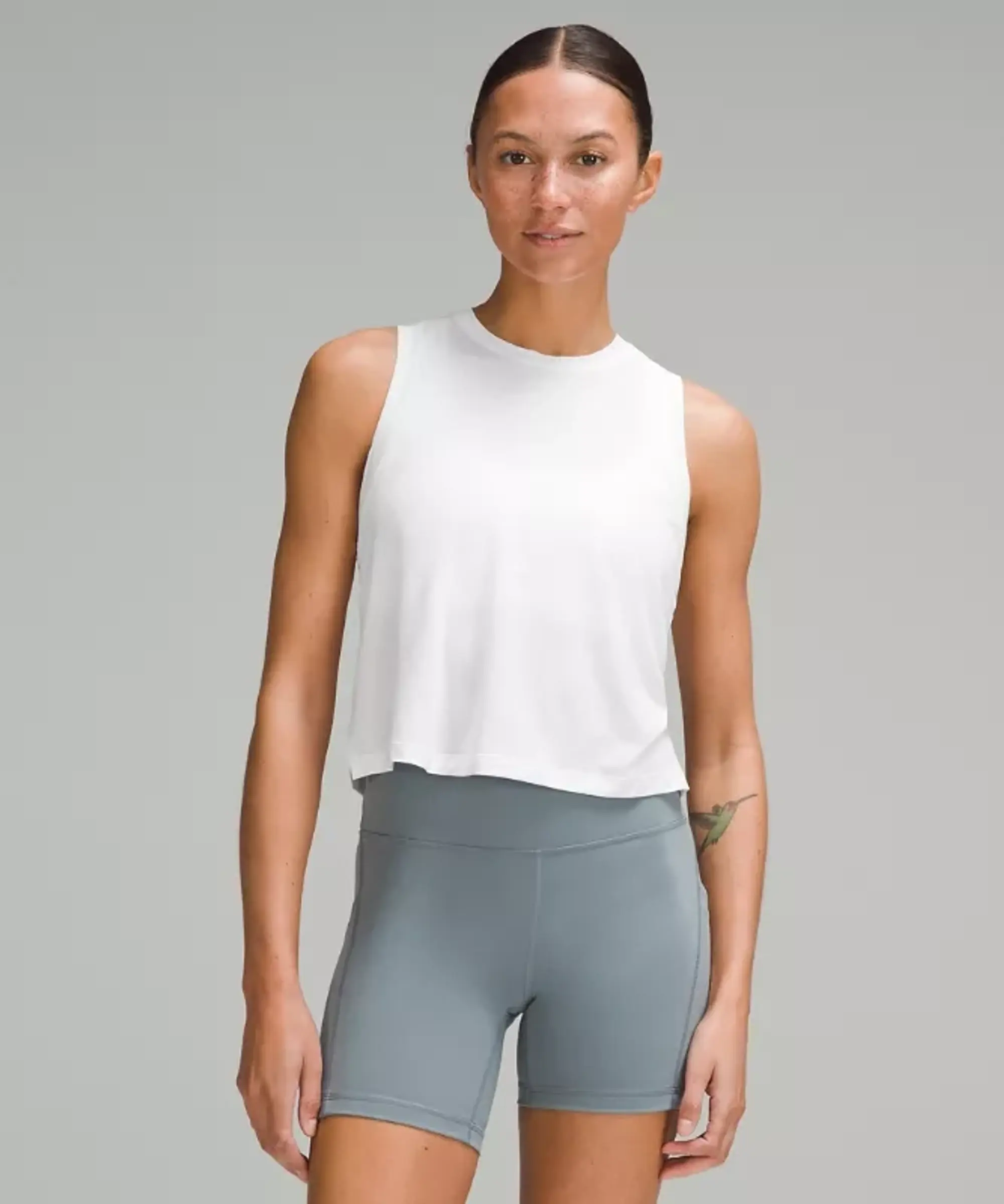 lululemon – Women's Ultralight Waist-Length Tank Top – Color White – Size 12