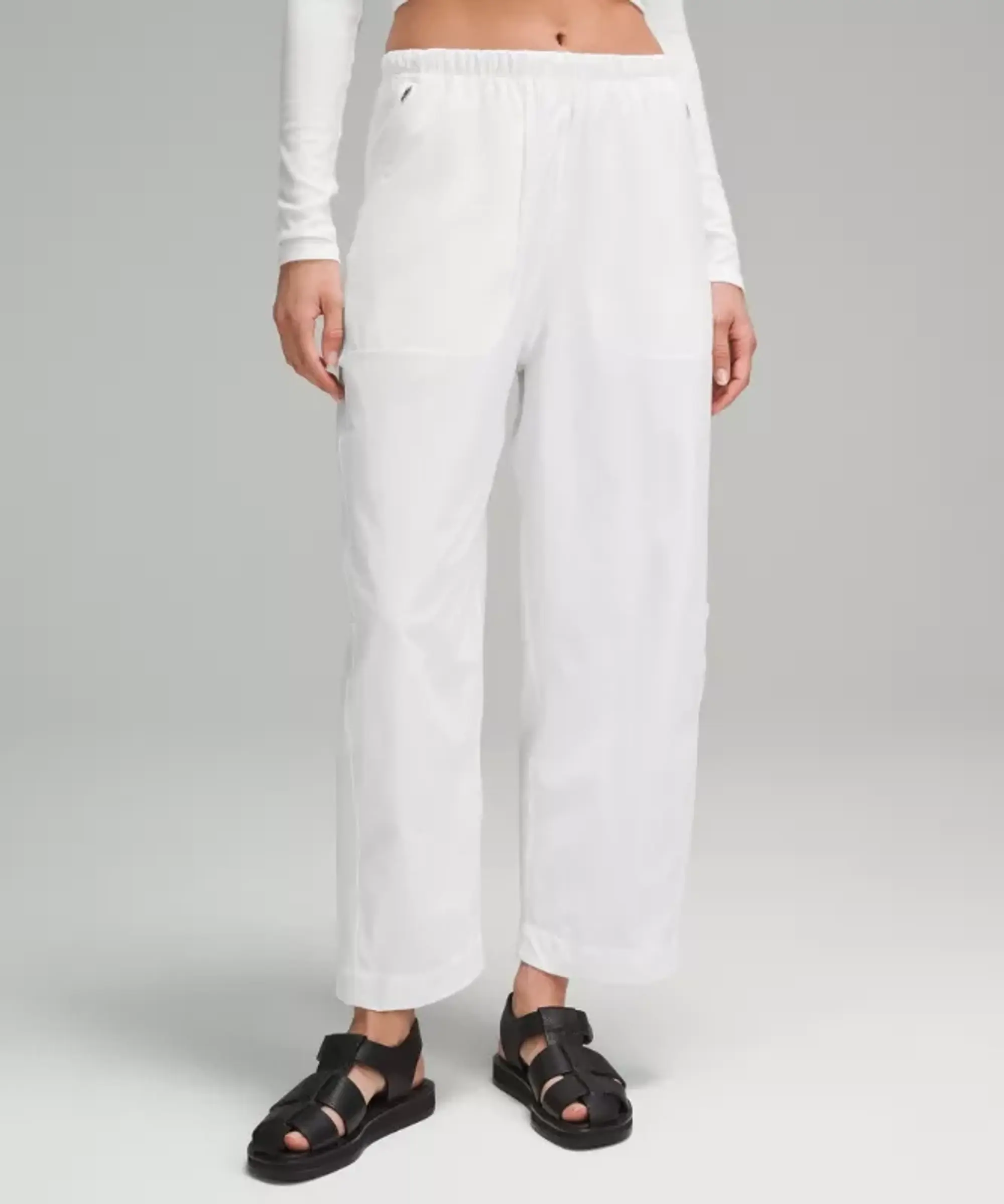 lululemon – Women's Lightweight Mid-Rise Barrel-Leg Cropped Pants – Color White – Size 10