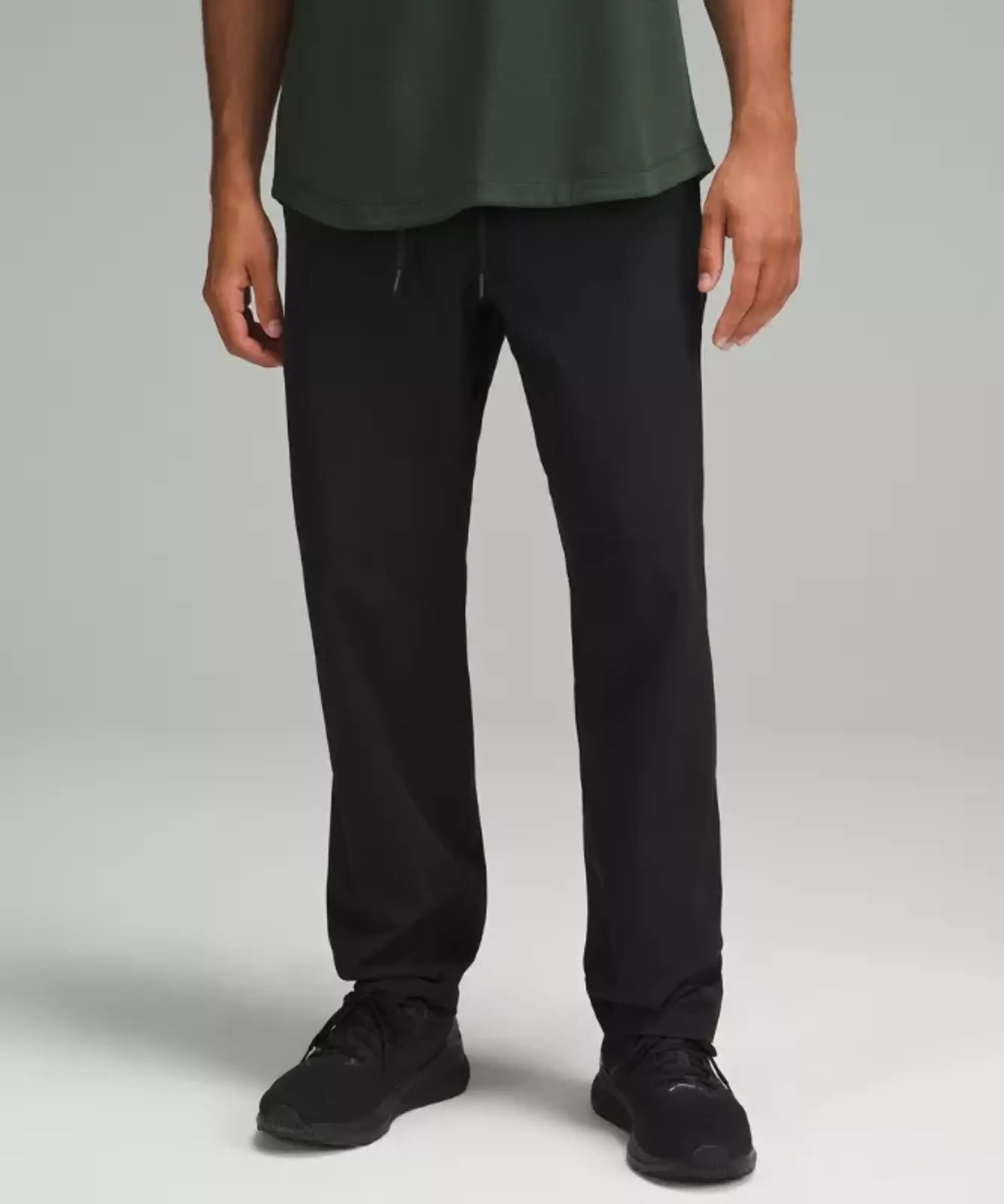 lululemon – Men's Zeroed In Classic-Fit Trousers Regular – Color Black – Size S