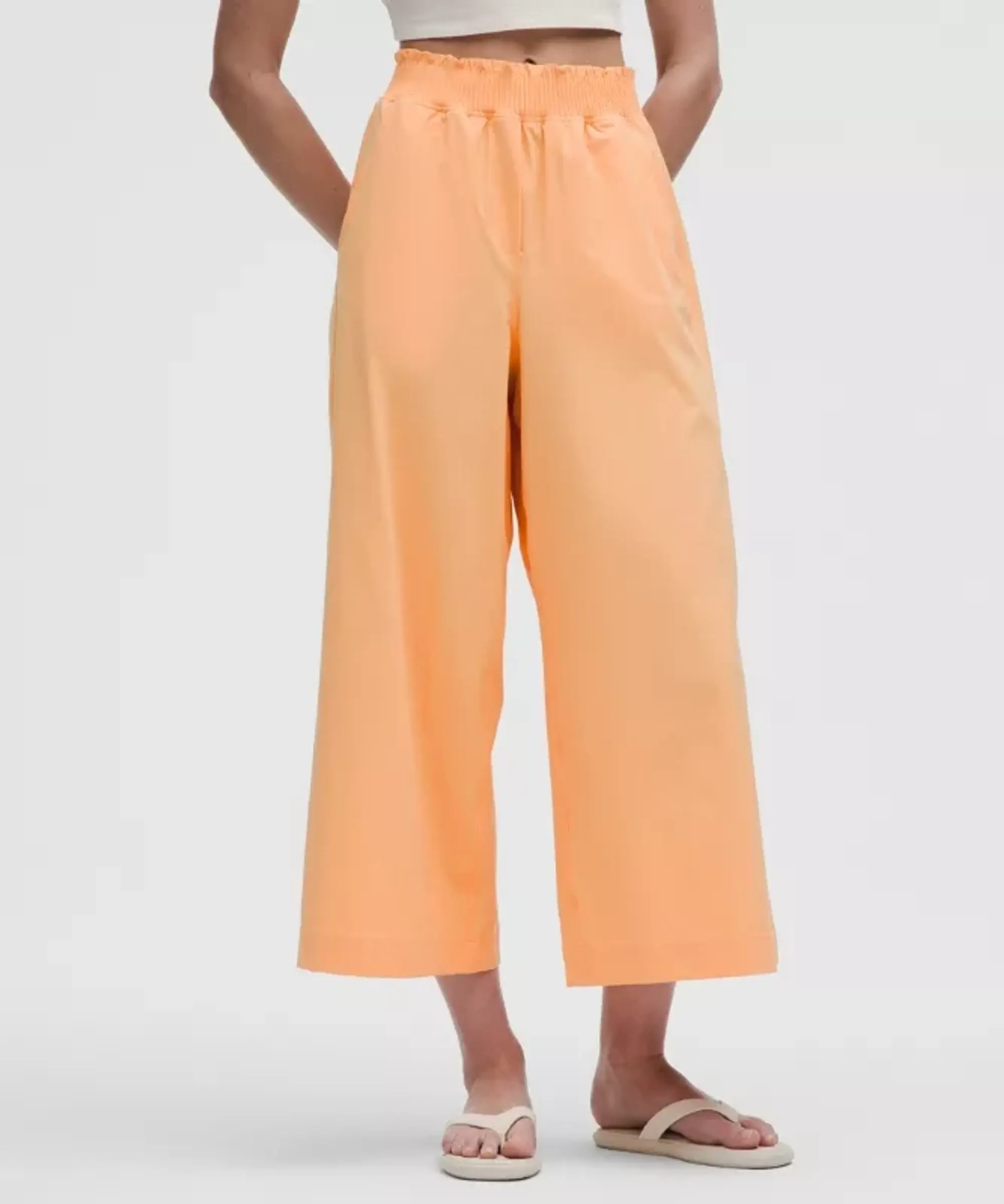 lululemon – Women's Stretch Woven Ruffle-Waist Wide-Leg Cropped Pants – Color Orange – Size L