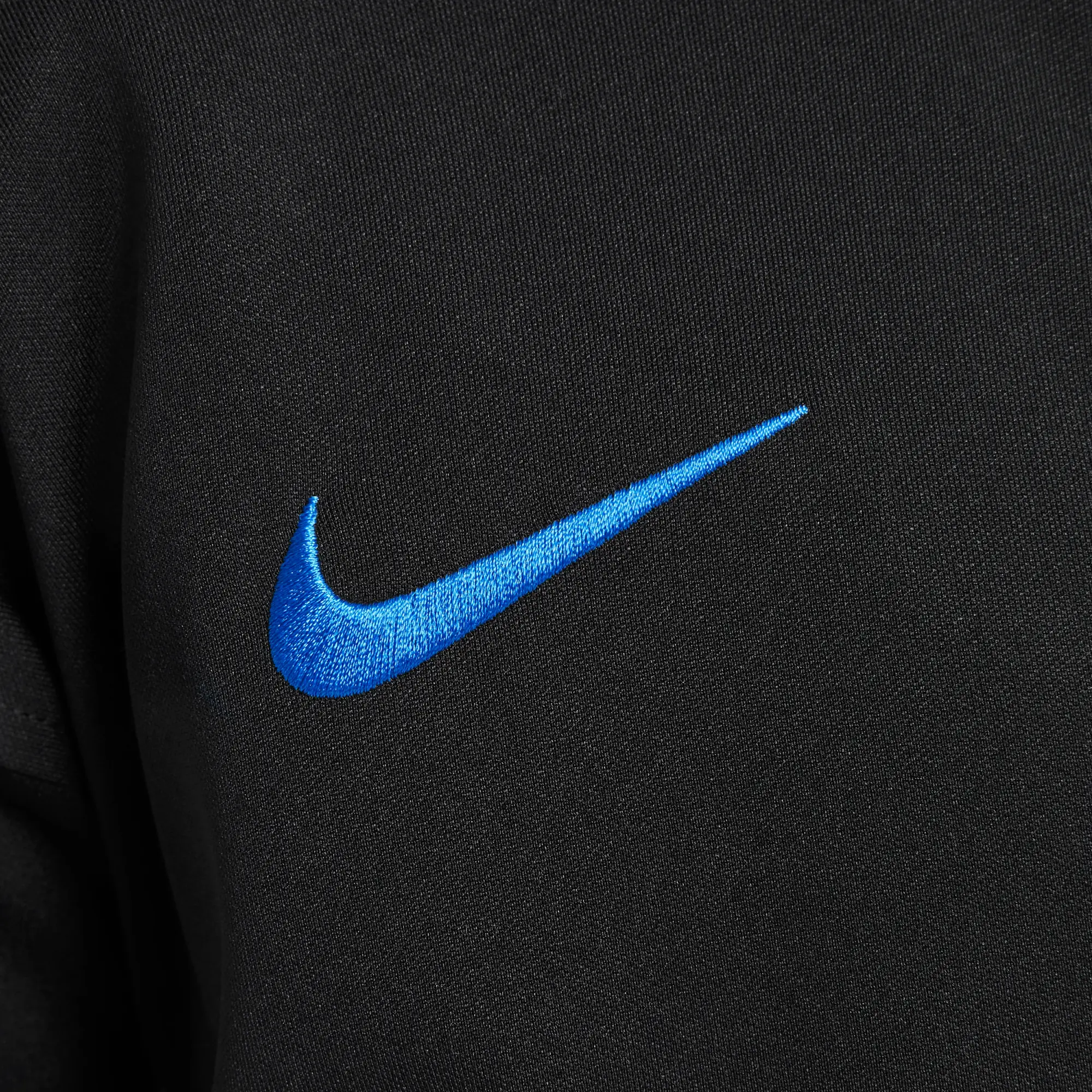 England Academy Pro Away Older Kids' Nike Dri-FIT Football Anthem Jacket - Black - Recycled Polyester