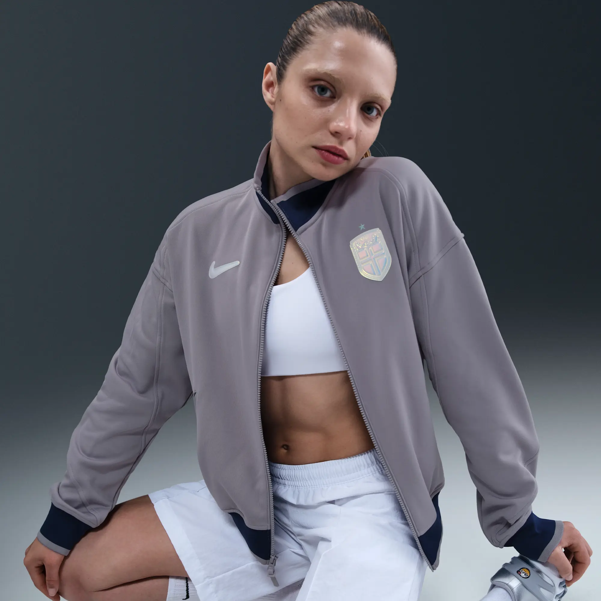 Norway Academy Pro Women's Nike Dri-FIT Football Anthem Jacket - Purple - Recycled Polyester