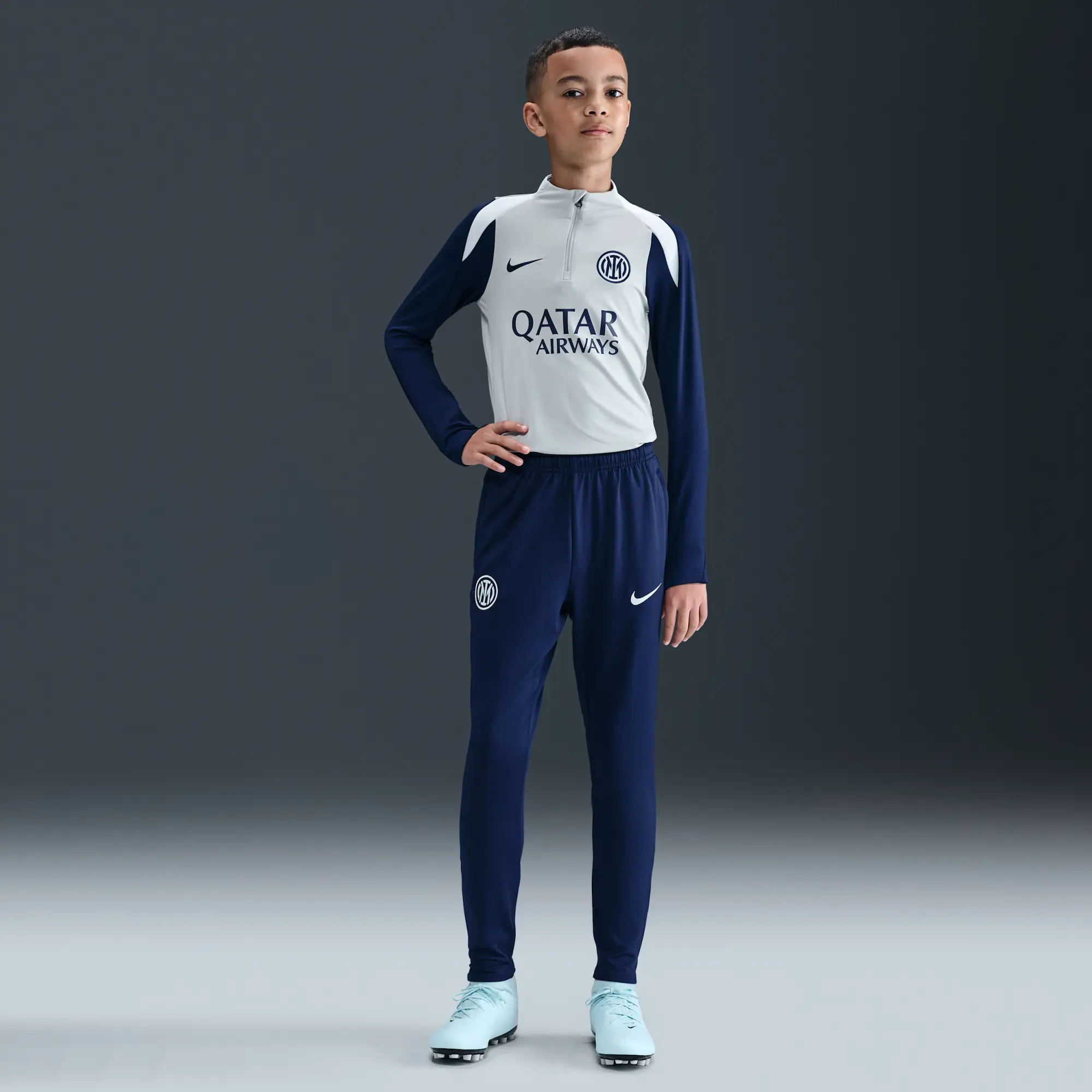 Inter Milan Strike Older Kids' Nike Dri-FIT Football Knit Pants - Blue - Sustainable Materials