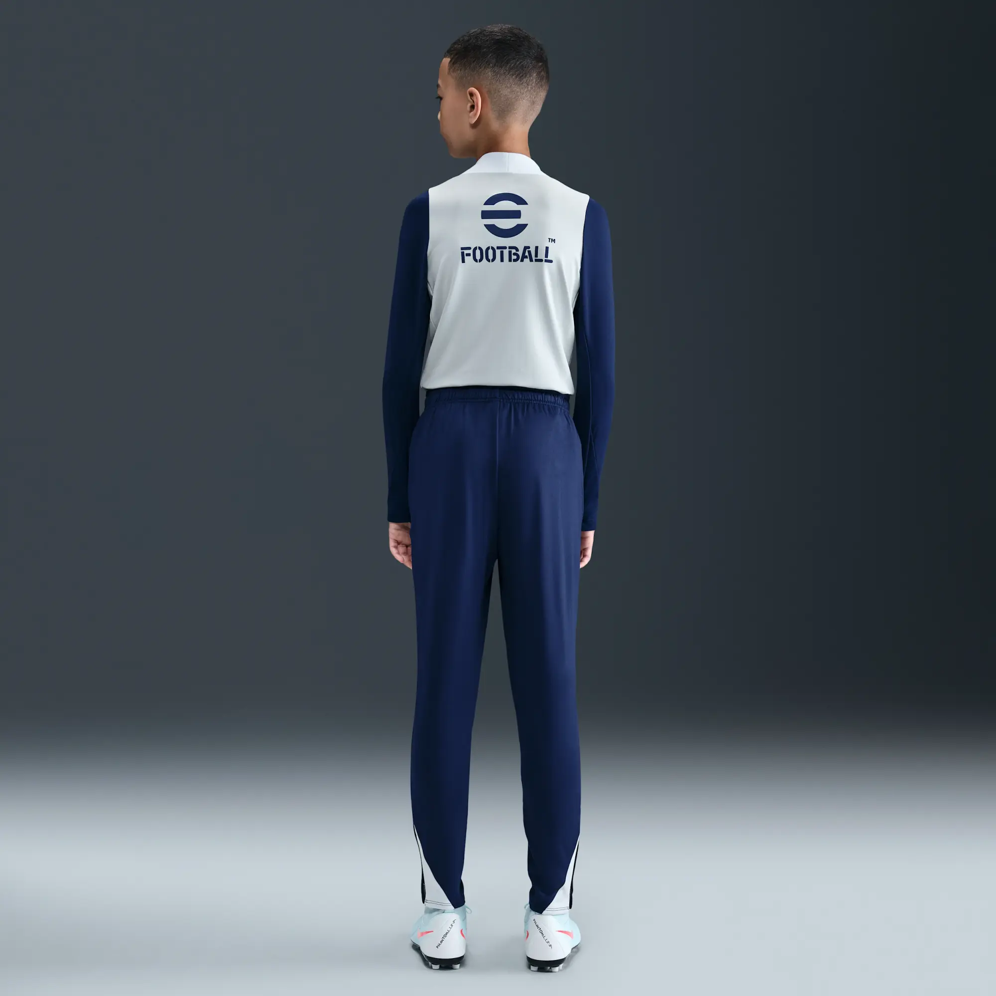 Inter Milan Strike Older Kids' Nike Dri-FIT Football Knit Pants - Blue - Sustainable Materials