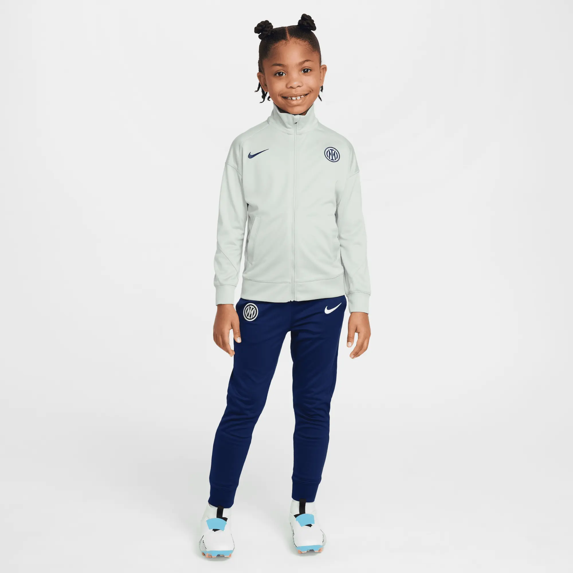 Inter Milan Strike Younger Kids' Nike Dri-FIT Football Knit Tracksuit - Grey - Sustainable Materials
