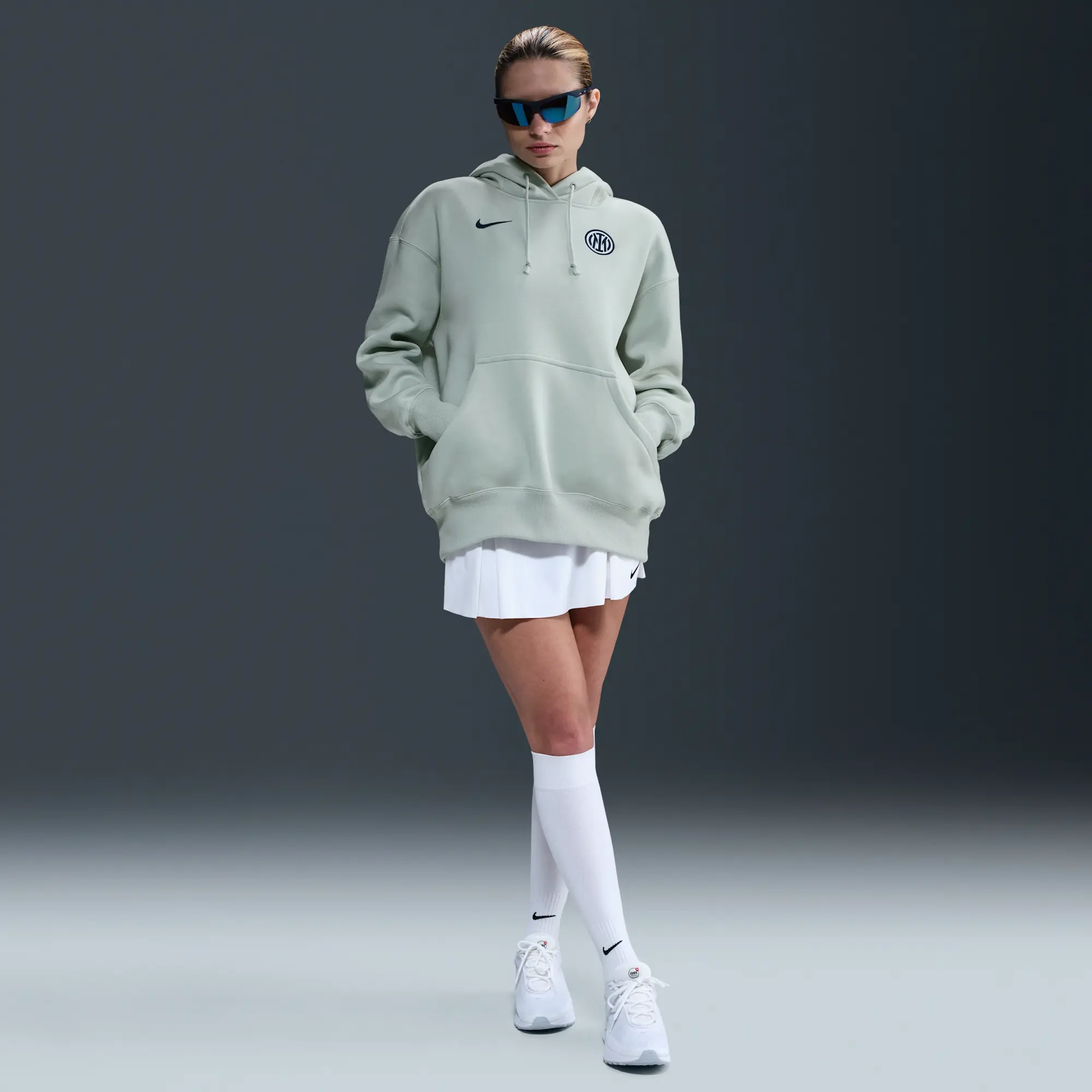 Inter Milan Phoenix Fleece Women's Nike Football Oversized Pullover Hoodie - Grey - Fleece > Phoenix Fleece