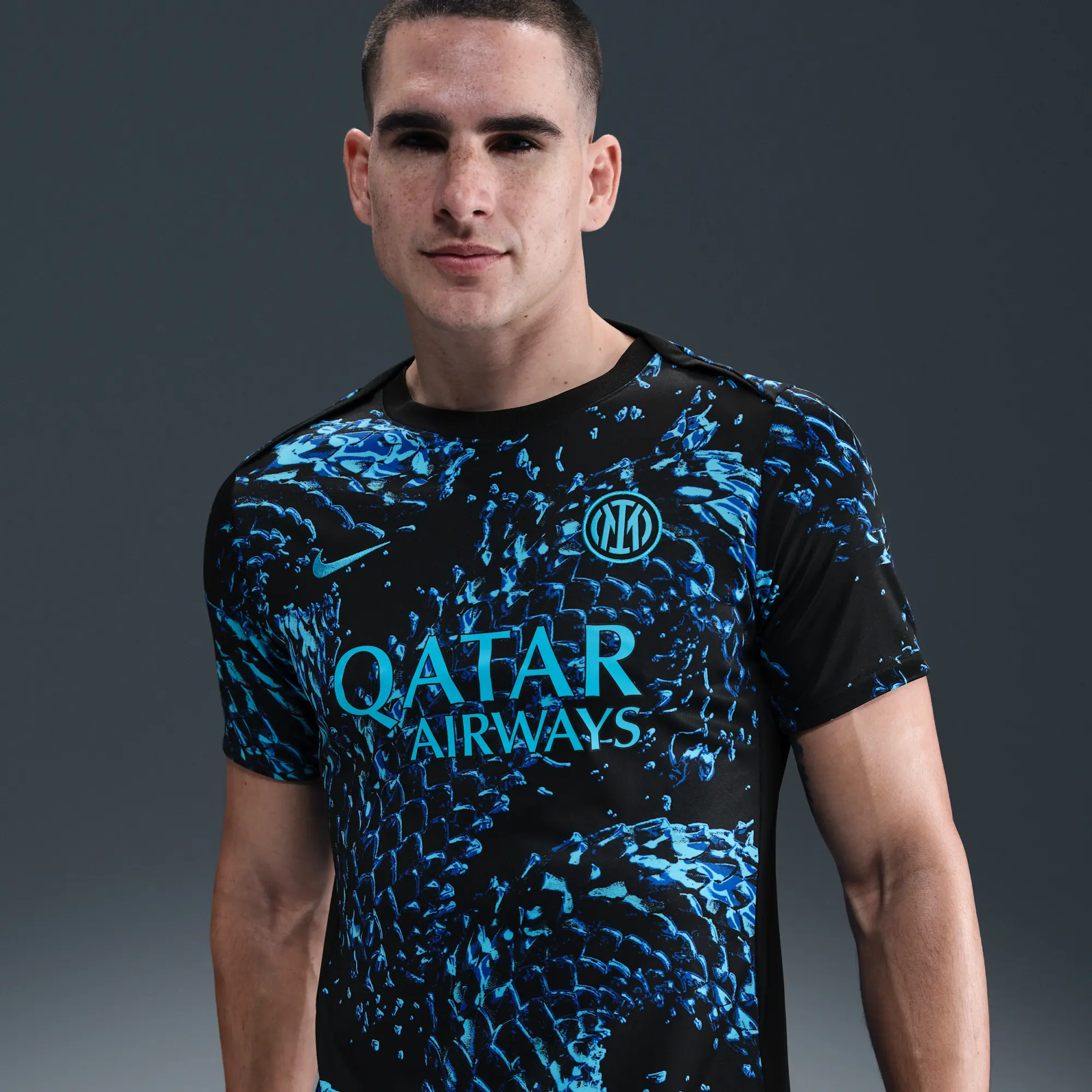 Inter Milan Academy Pro Men's Nike Dri-FIT Football Pre-Match Short-Sleeve Top - Blue - Sustainable Materials