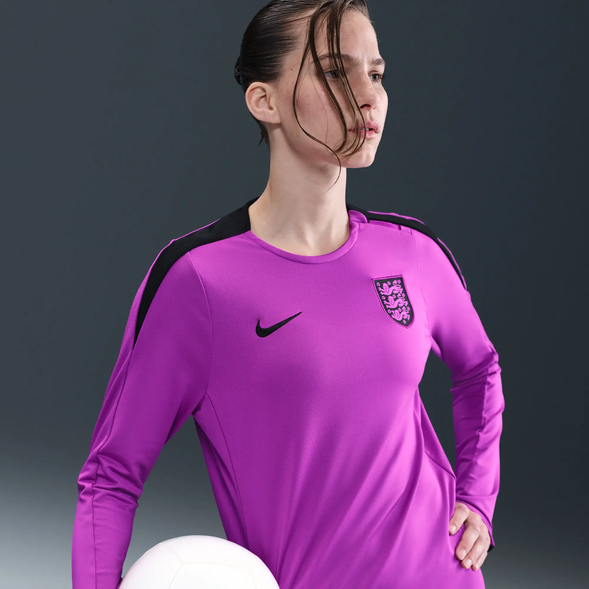 England Strike Women's Nike Dri-FIT Football Crew-Neck Knit Top - Purple - Sustainable Materials