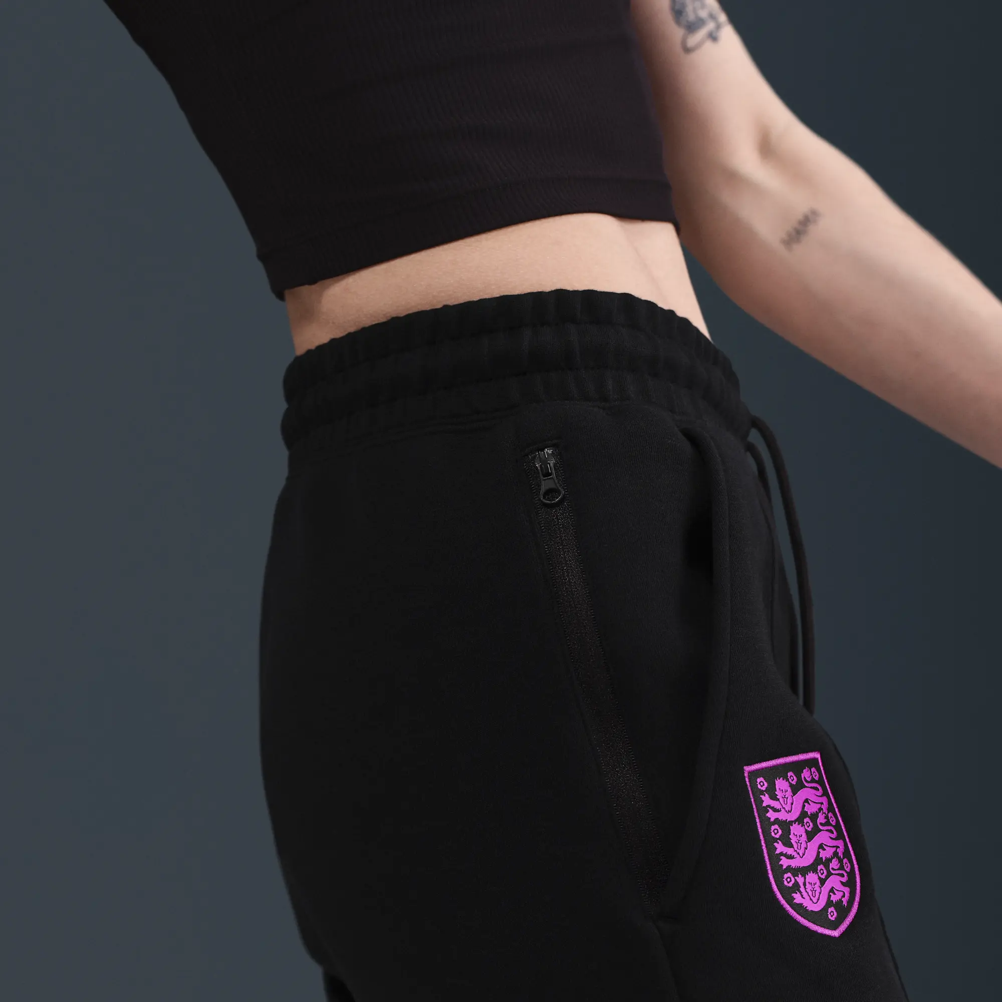 England Tech Women's Nike Football Fleece Mid-Rise Joggers - Black - Cotton/Polyester