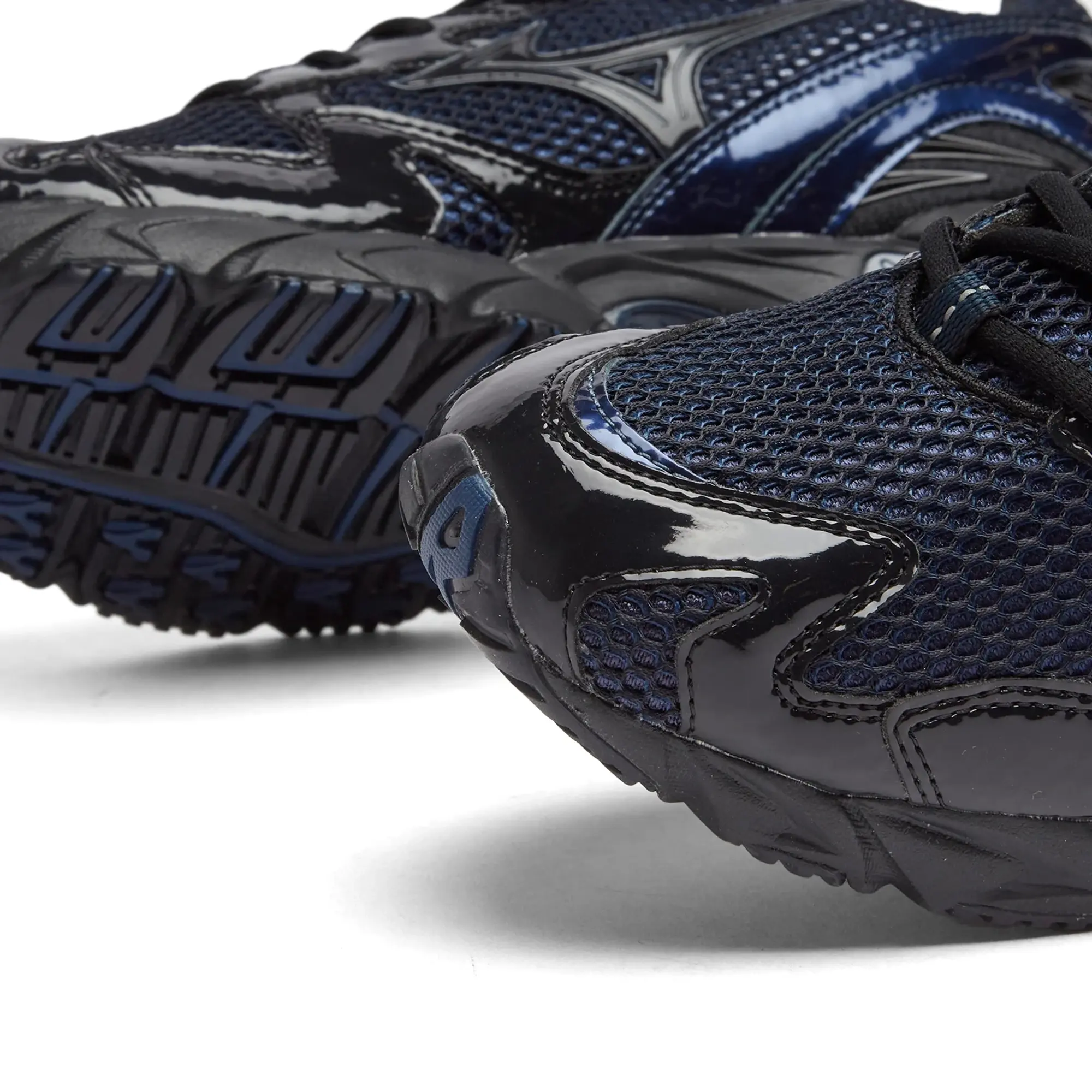 END. x Mizuno Wave Rider 10 Black Beauty/Estate Blue