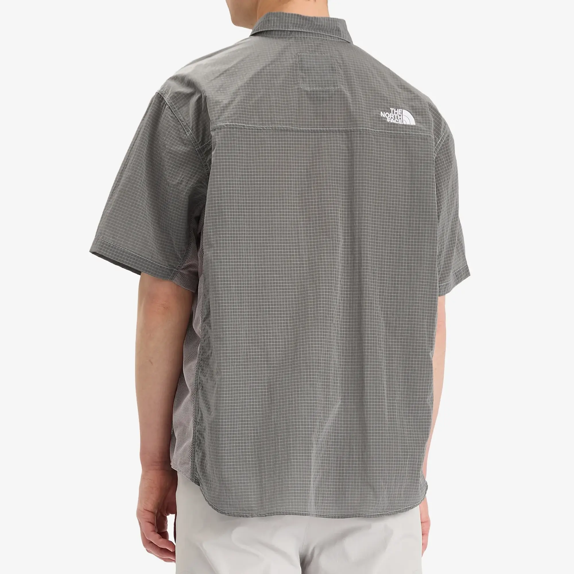The North Face Men's Fabric Mix Short Sleeve Shirt High Rise Grey
