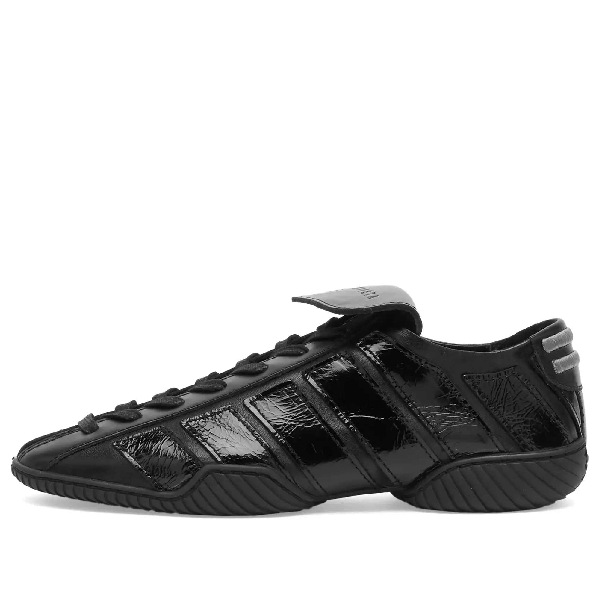 MIISTA Women's Nikoletta Sneakers Black